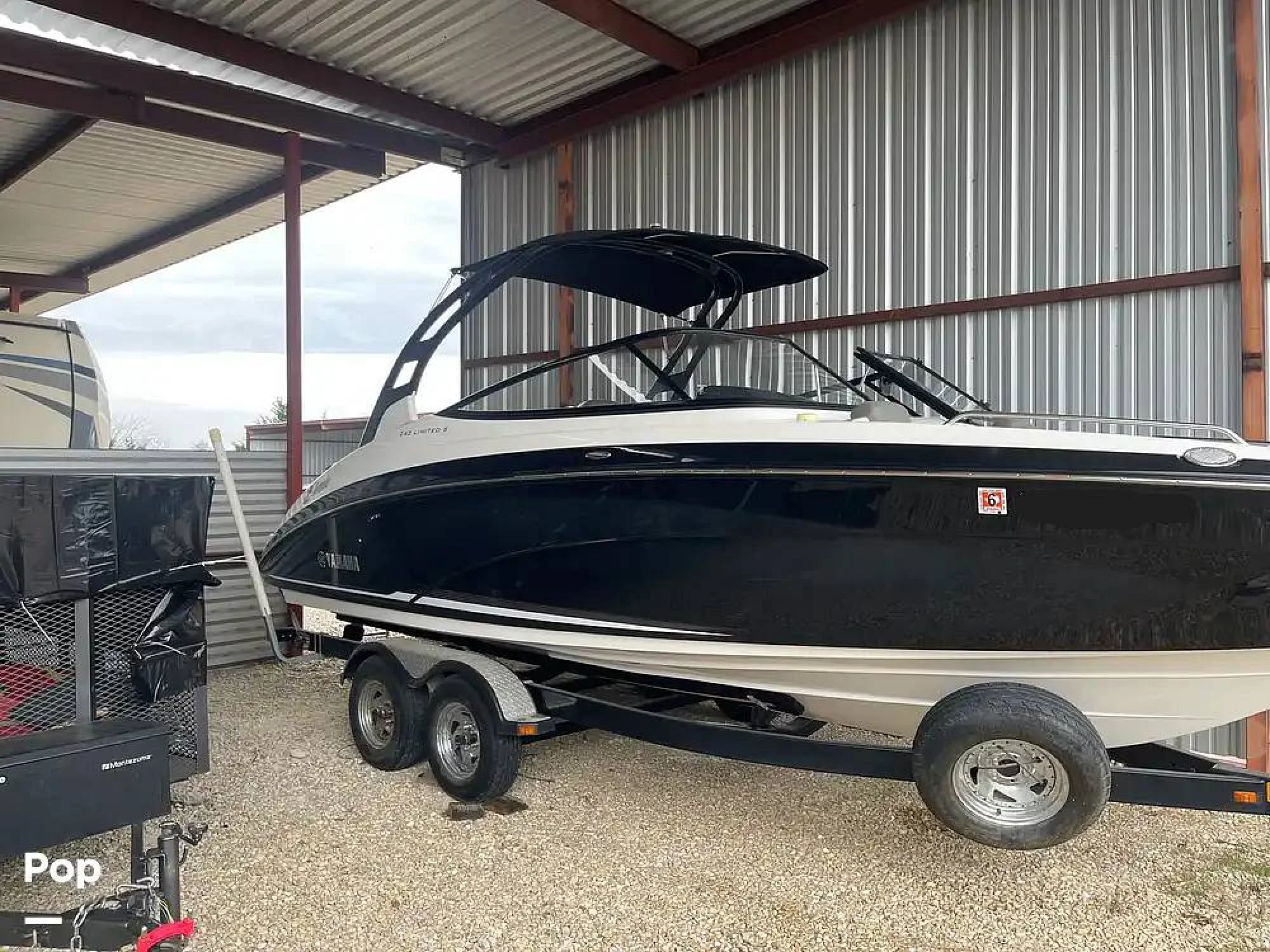 2017 Yamaha 242 Limited S - Image 2