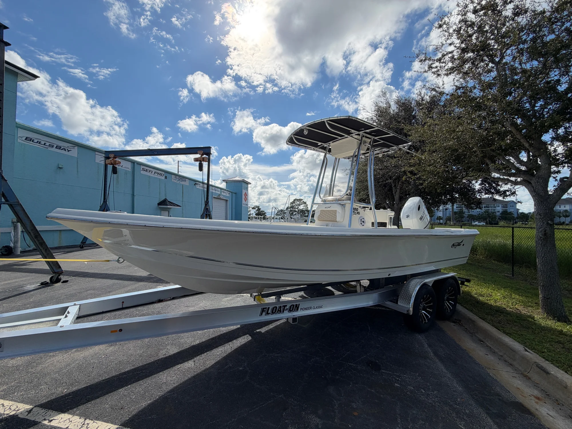 2027 Bulls Bay 2200XS - Image 2