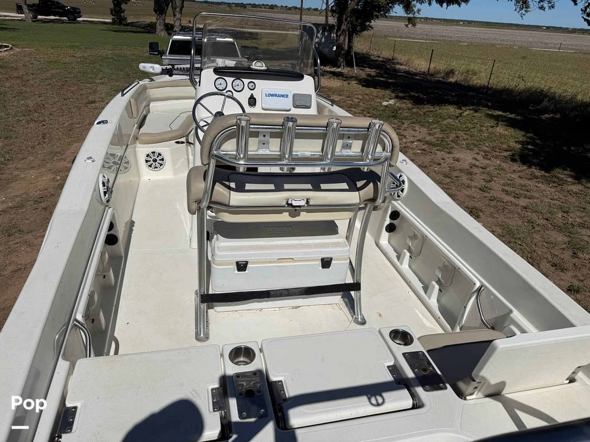 2016 NauticStar 231 Coastal - Image 2