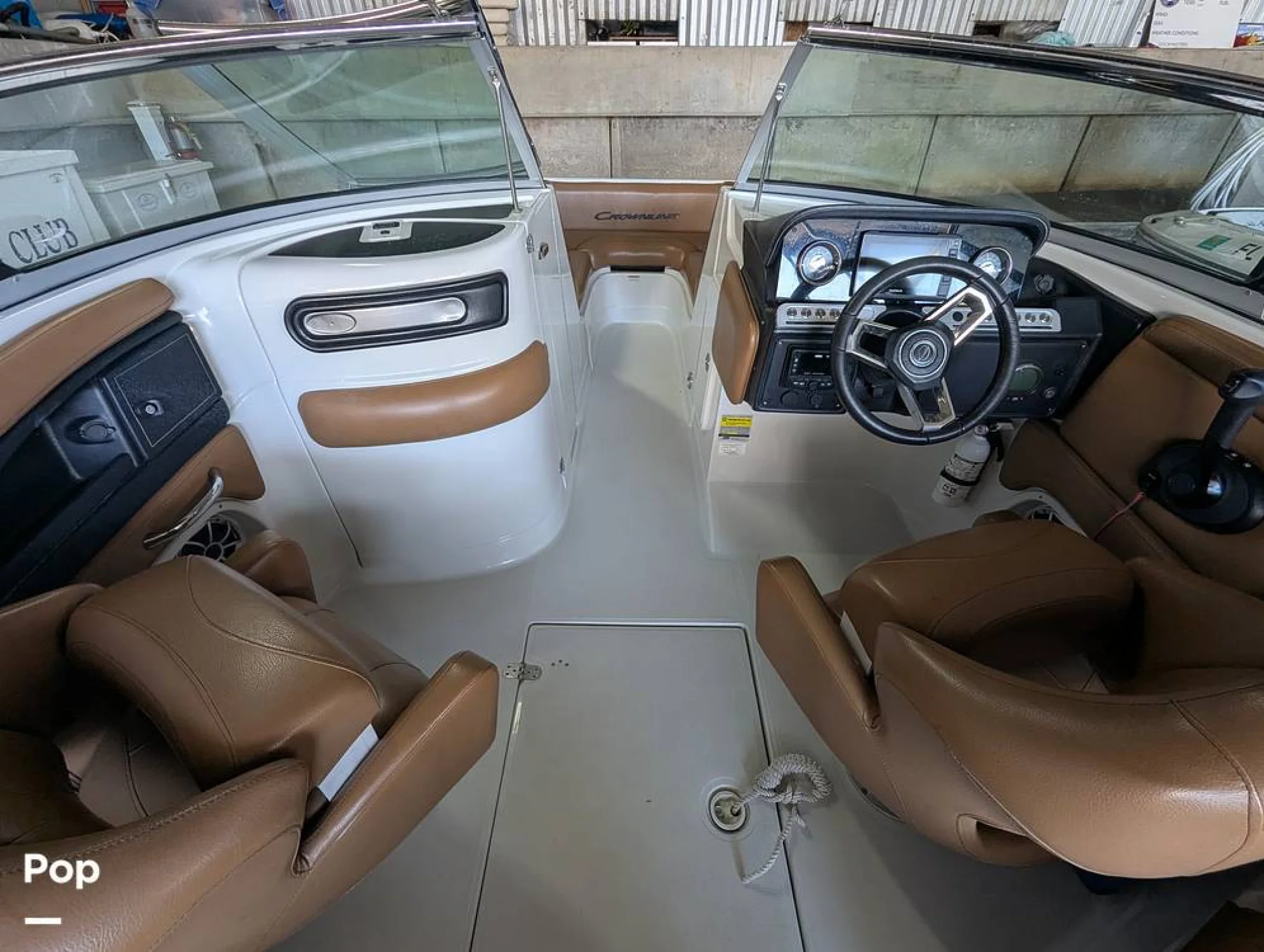 2023 Crownline E235XS - Image 5