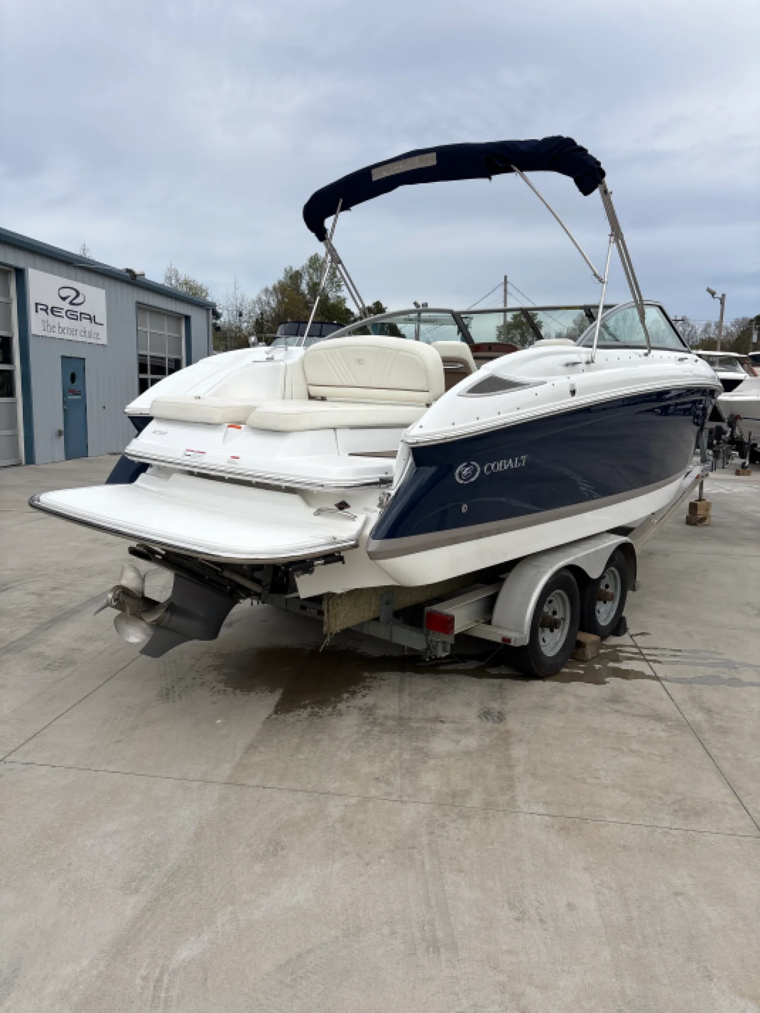 2008 Cobalt 232 - Image 5