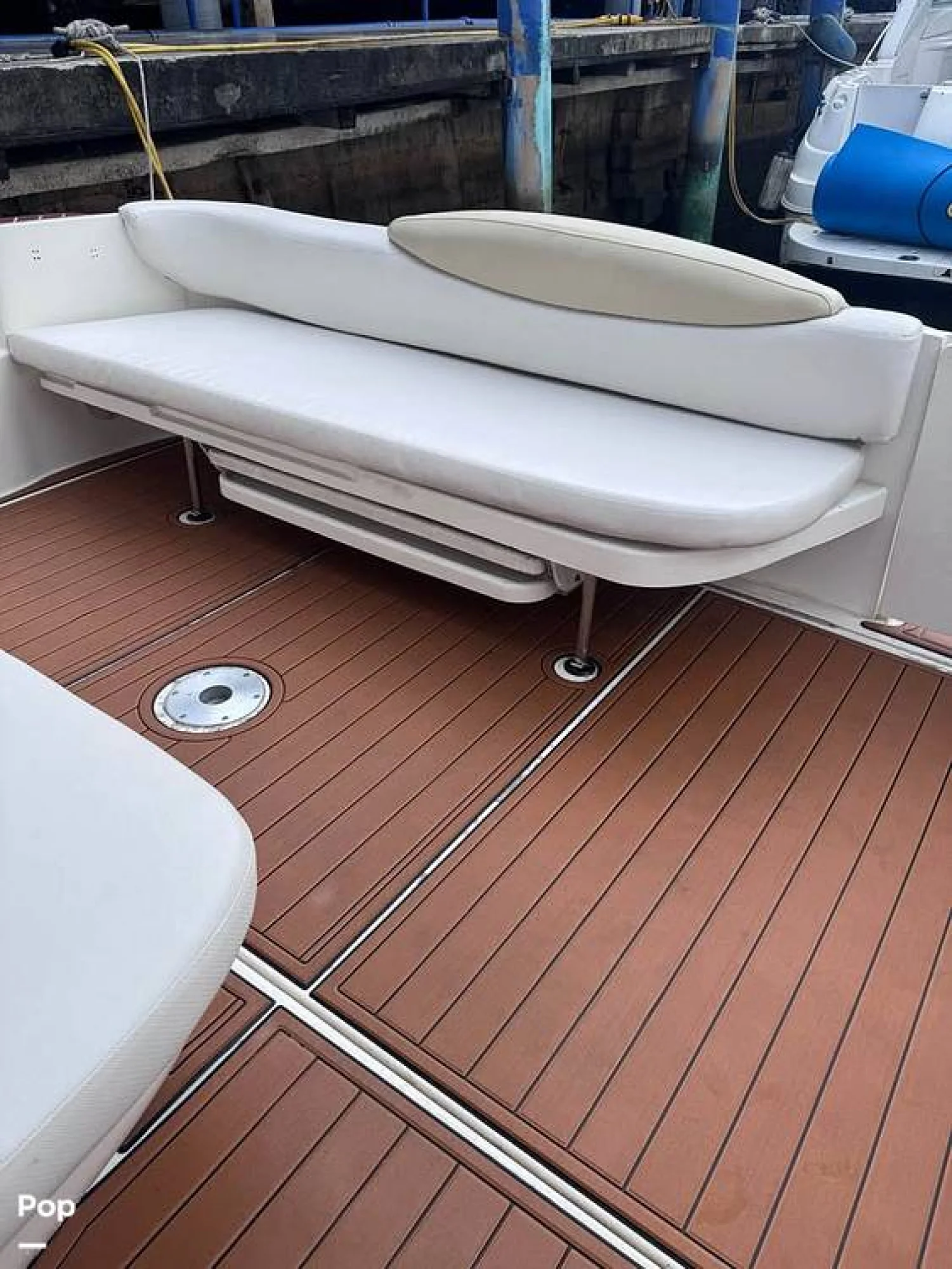 2000 Sea Ray Sundancer 340 - Image 5