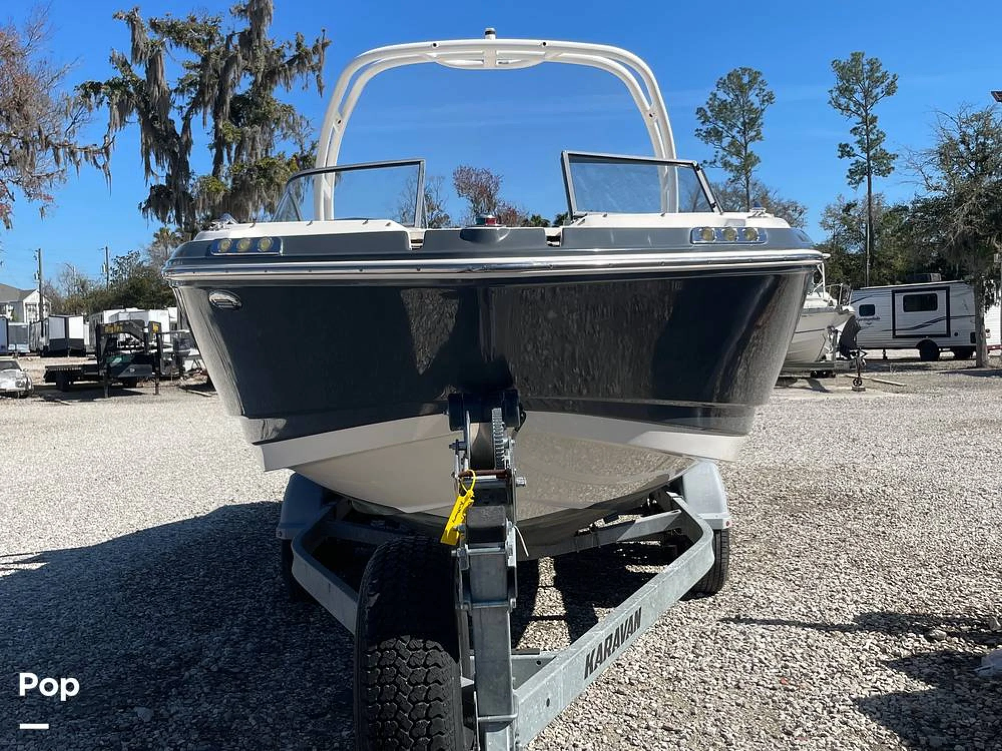 2016 Chaparral Suncoast 230 - Image 3