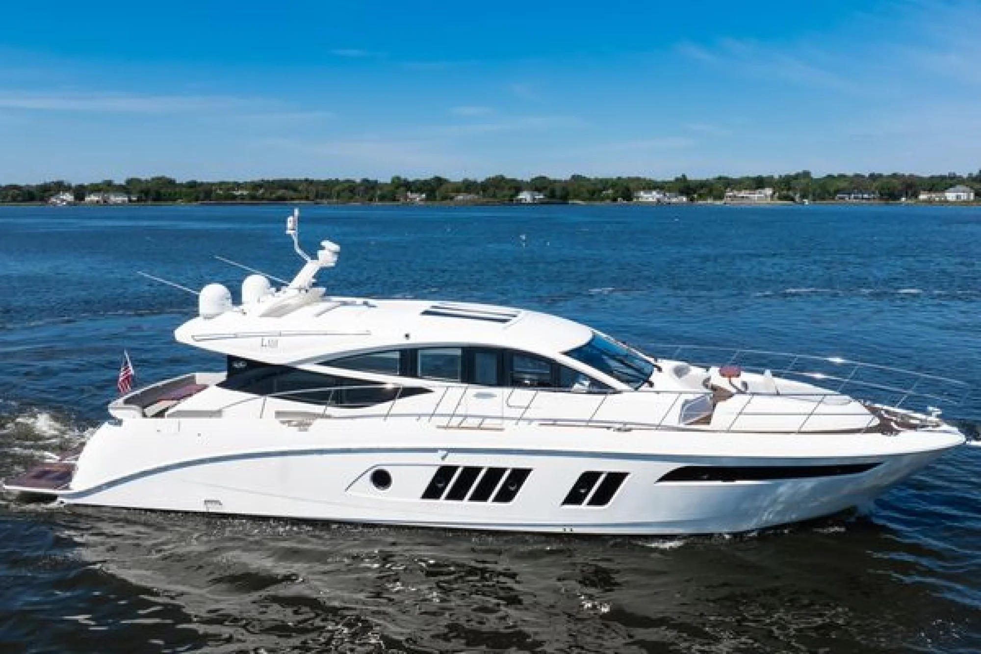 2018 65' Sea Ray L650 | 65ft - Image 2