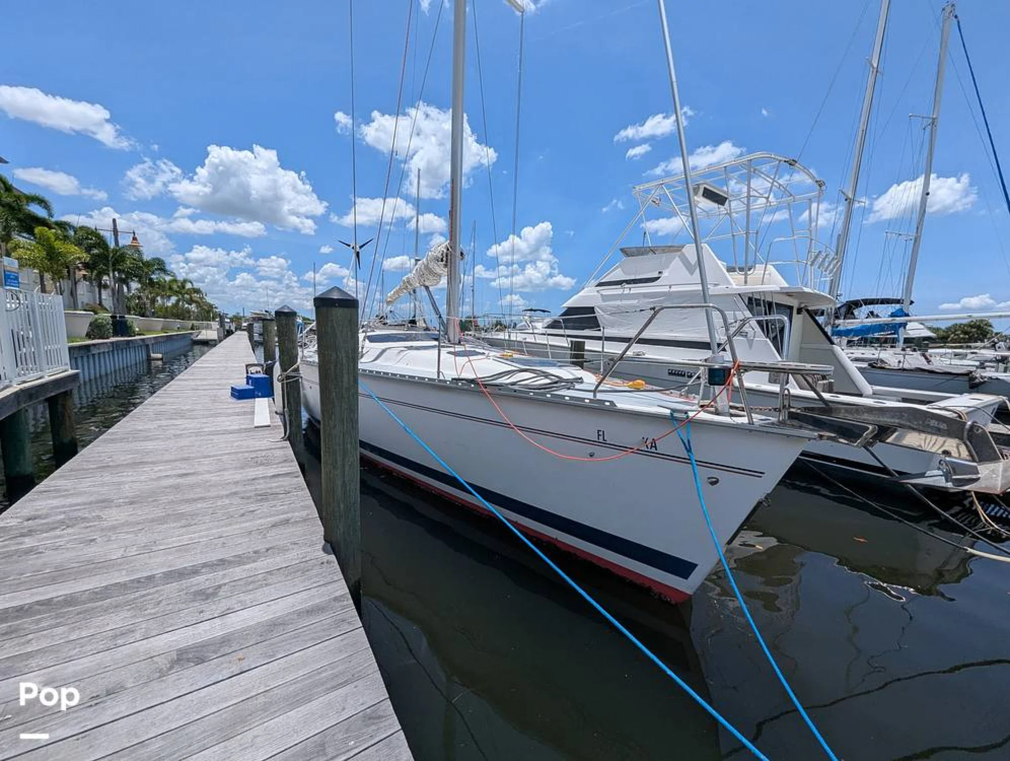 1996 Hunter 40.5 Legend - Image 2