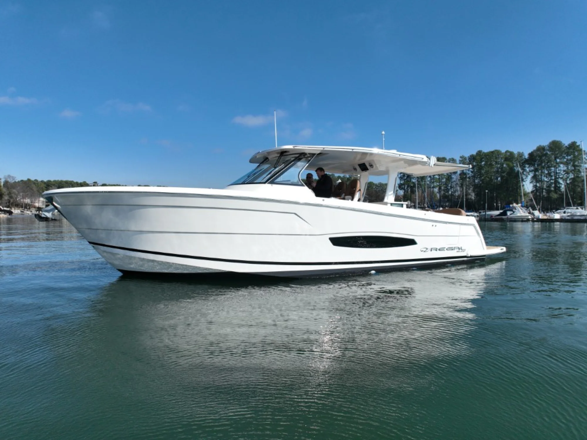 2026 Regal 38 Surf Ultimate - Main Image