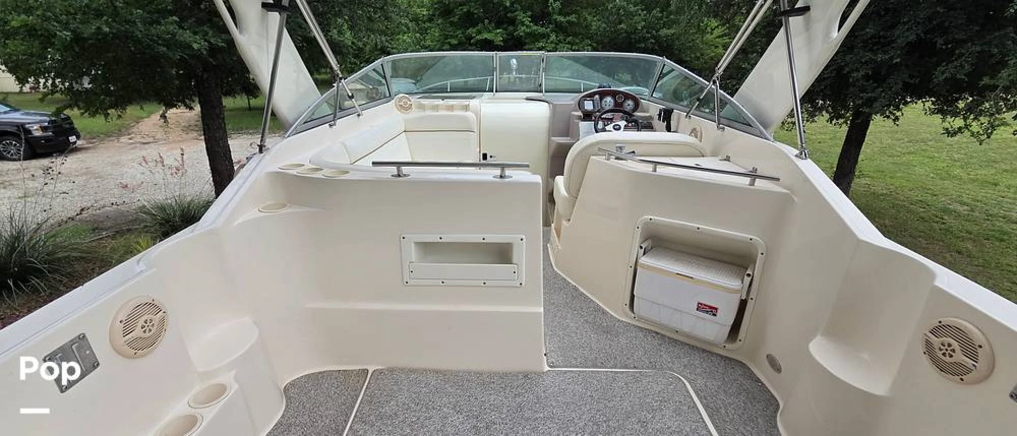 2004 Rinker Fiesta Vee 270 - Image 4