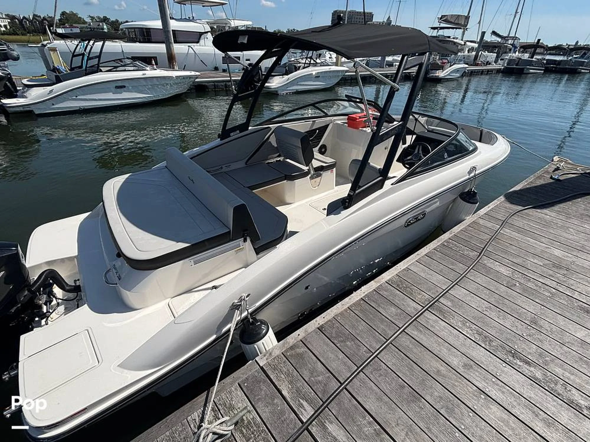 2025 Sea Ray SPX 210 - Main Image