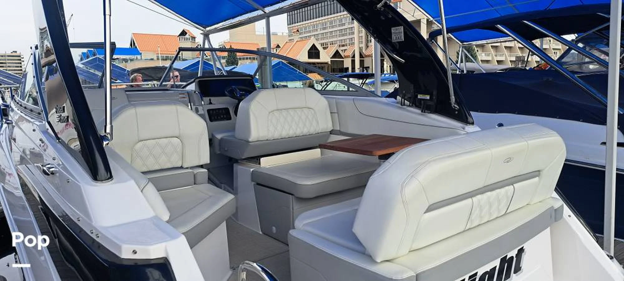2022 Regal 26 Express - Image 2