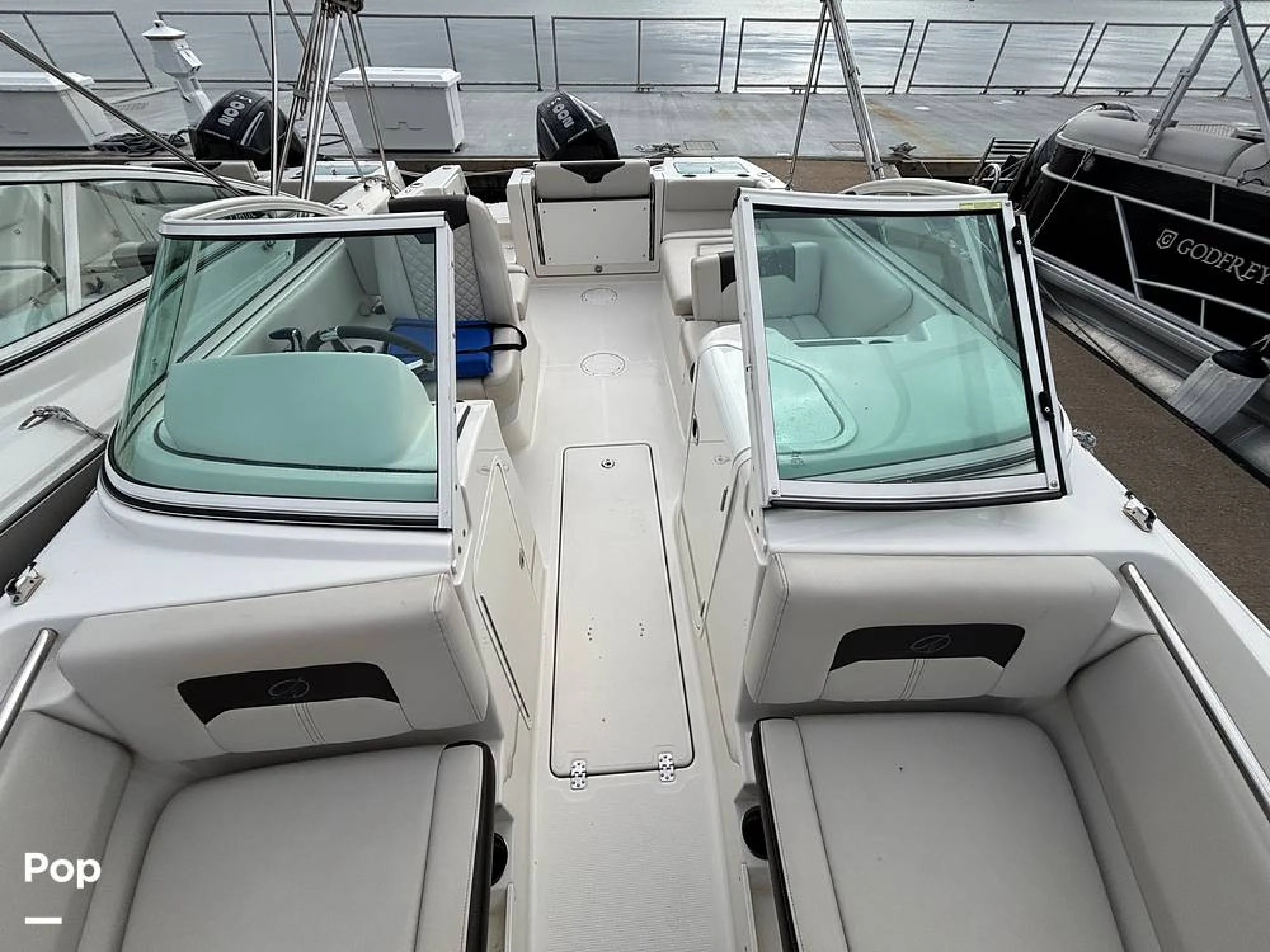 2024 Sailfish 226 DC - Image 5