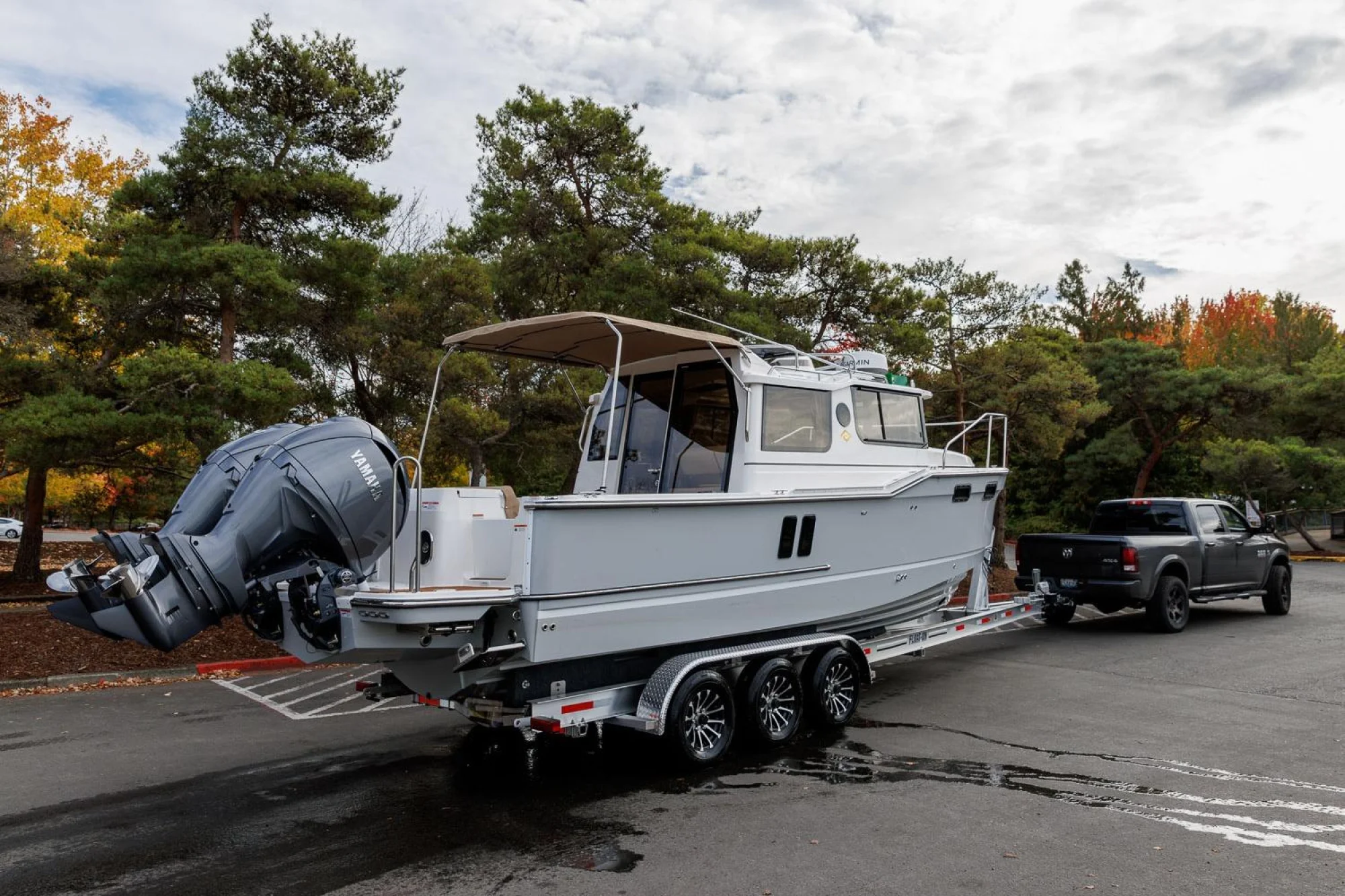 2026 Ranger Tugs R-27 - Image 3