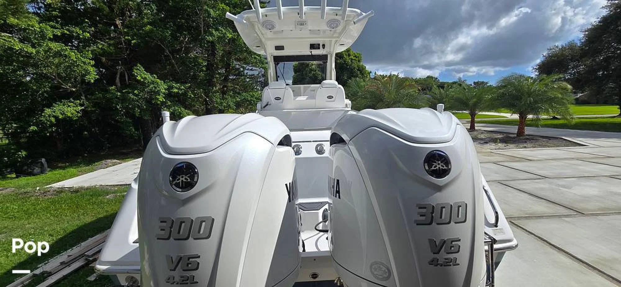 2016 Everglades 275 CC - Image 5