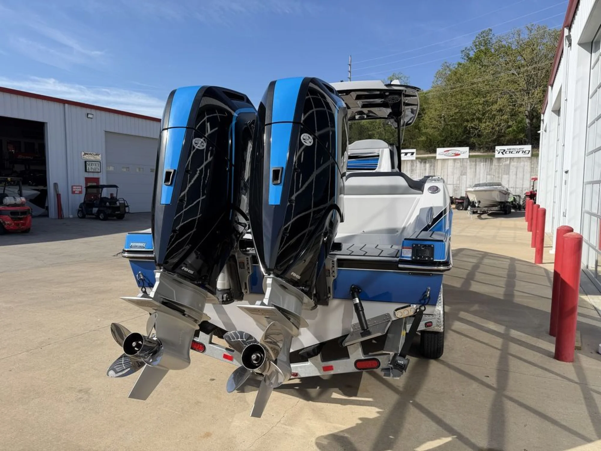 Sunsation Powerboats 32CCX - Image 4