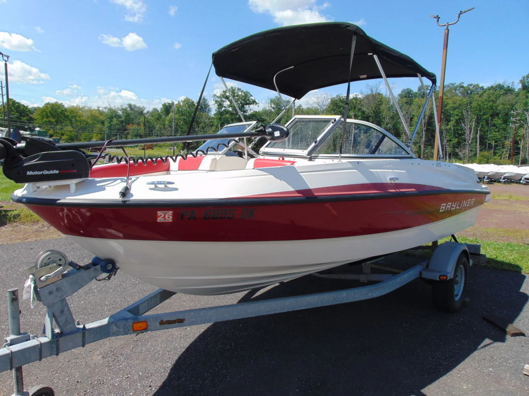 Bayliner 185 Bowrider - Image 2