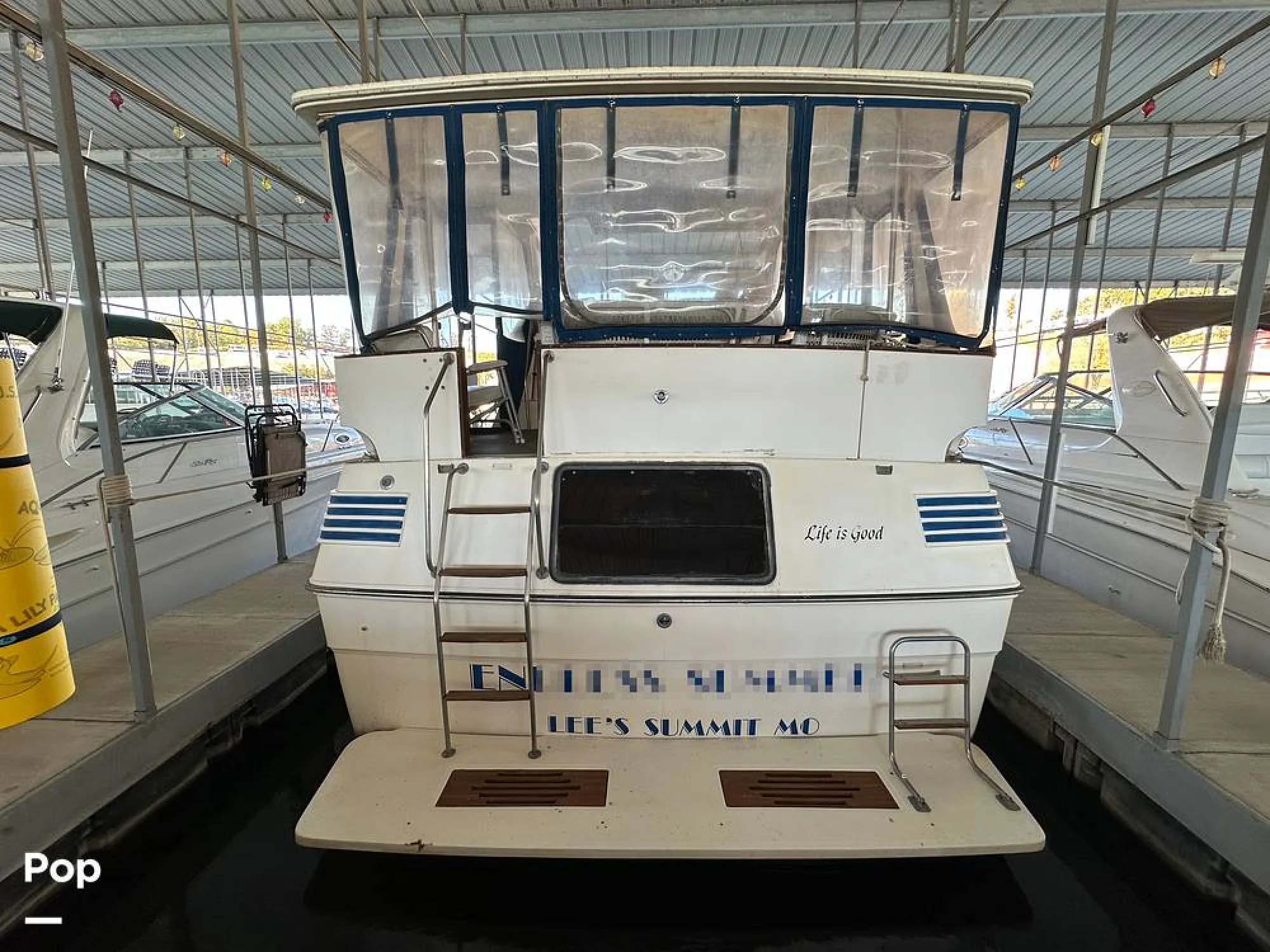 1986 Sea Ray 410 AFt Cabin - Image 3