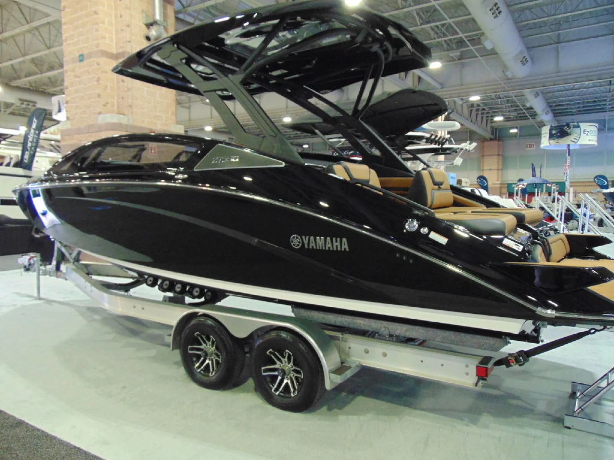 Yamaha Boats 275SD - Image 3