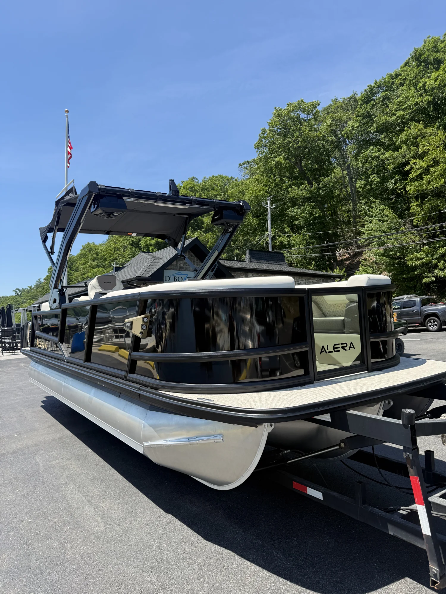 2026 Alera M23Q - Main Image