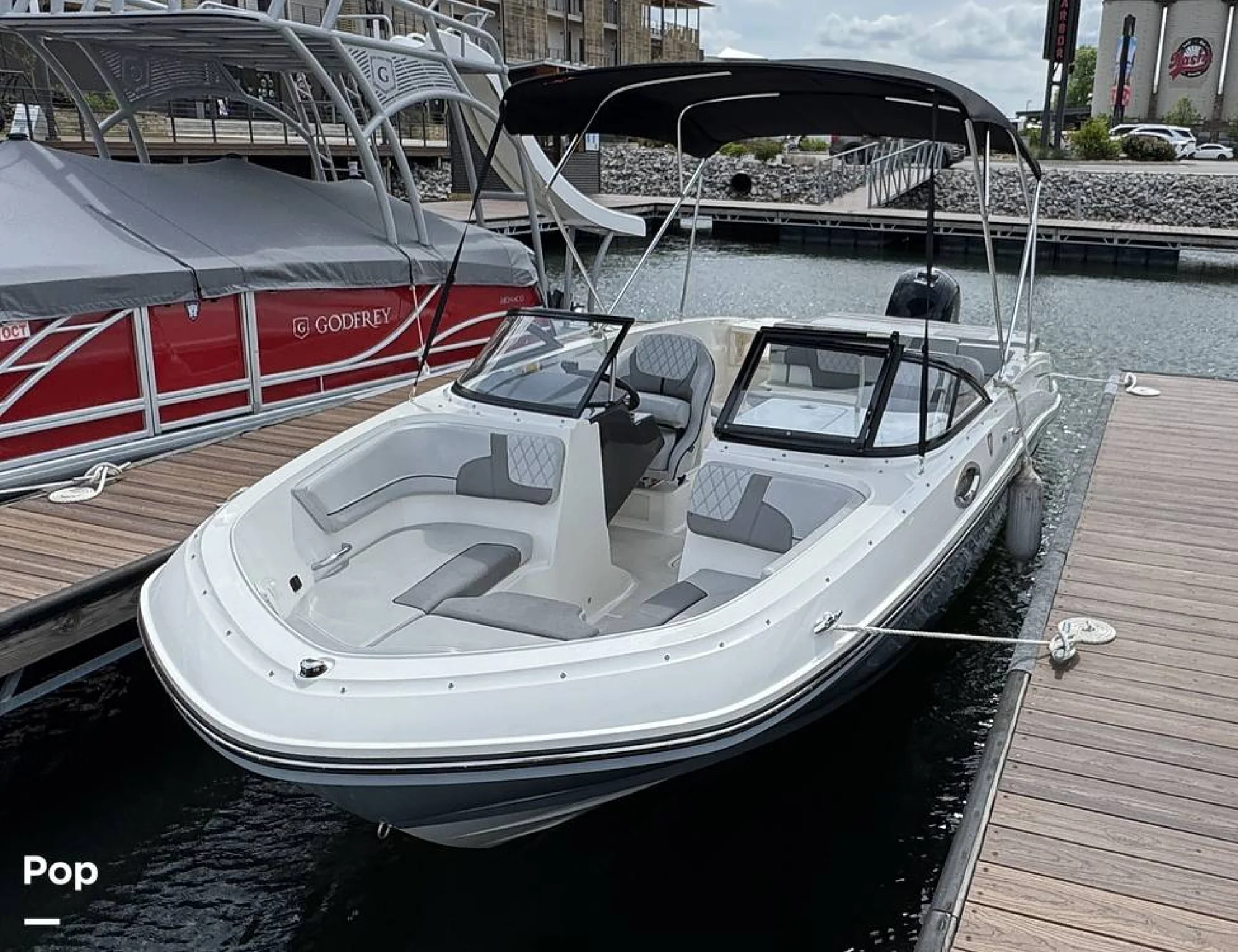 2024 Bayliner VR6