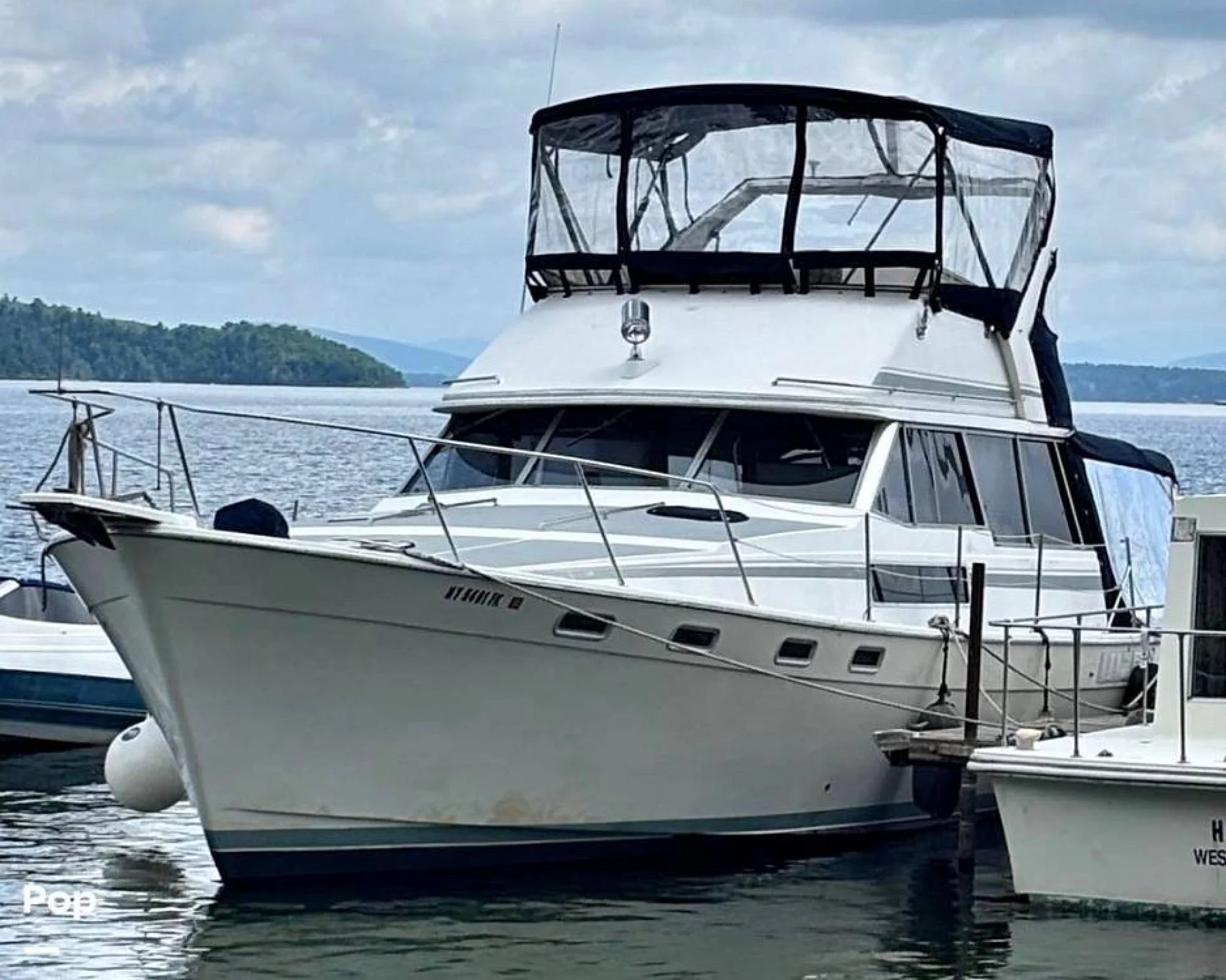 1989 Bayliner 3888 FlyBridge Double Cabin Diesel - Main Image