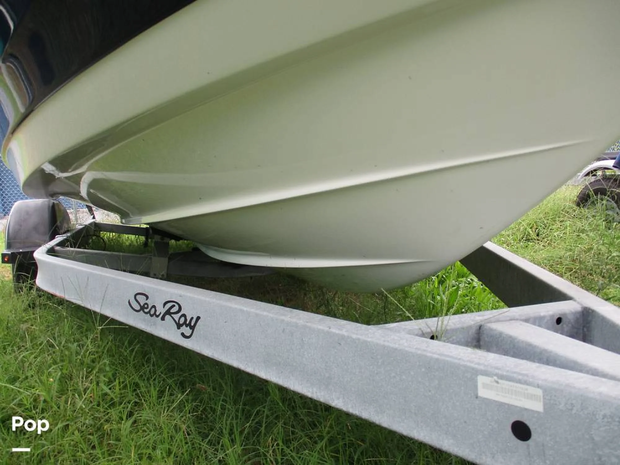 2019 Sea Ray SPX 190 - Image 5