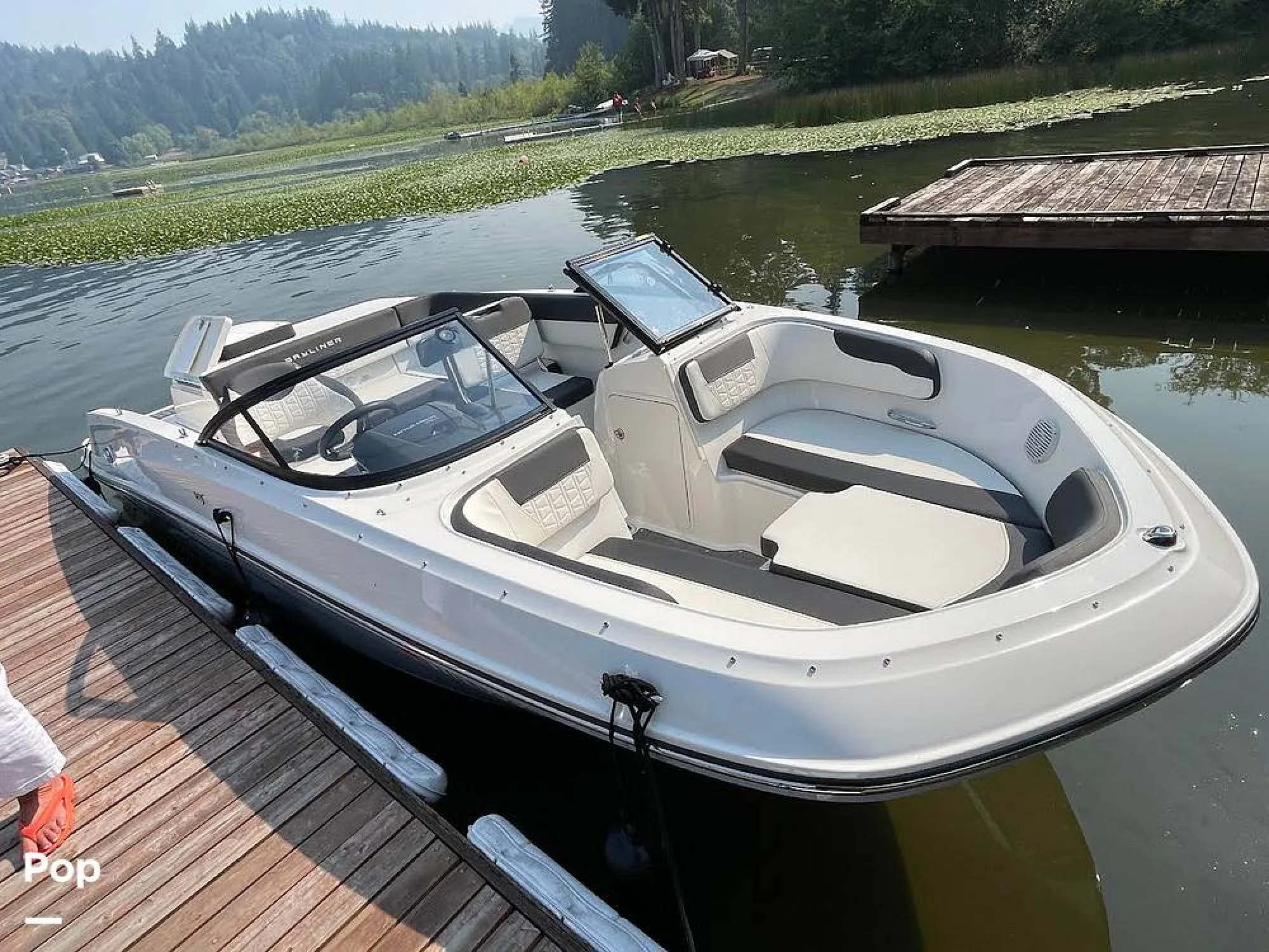 2021 Bayliner VR5 BR - Main Image