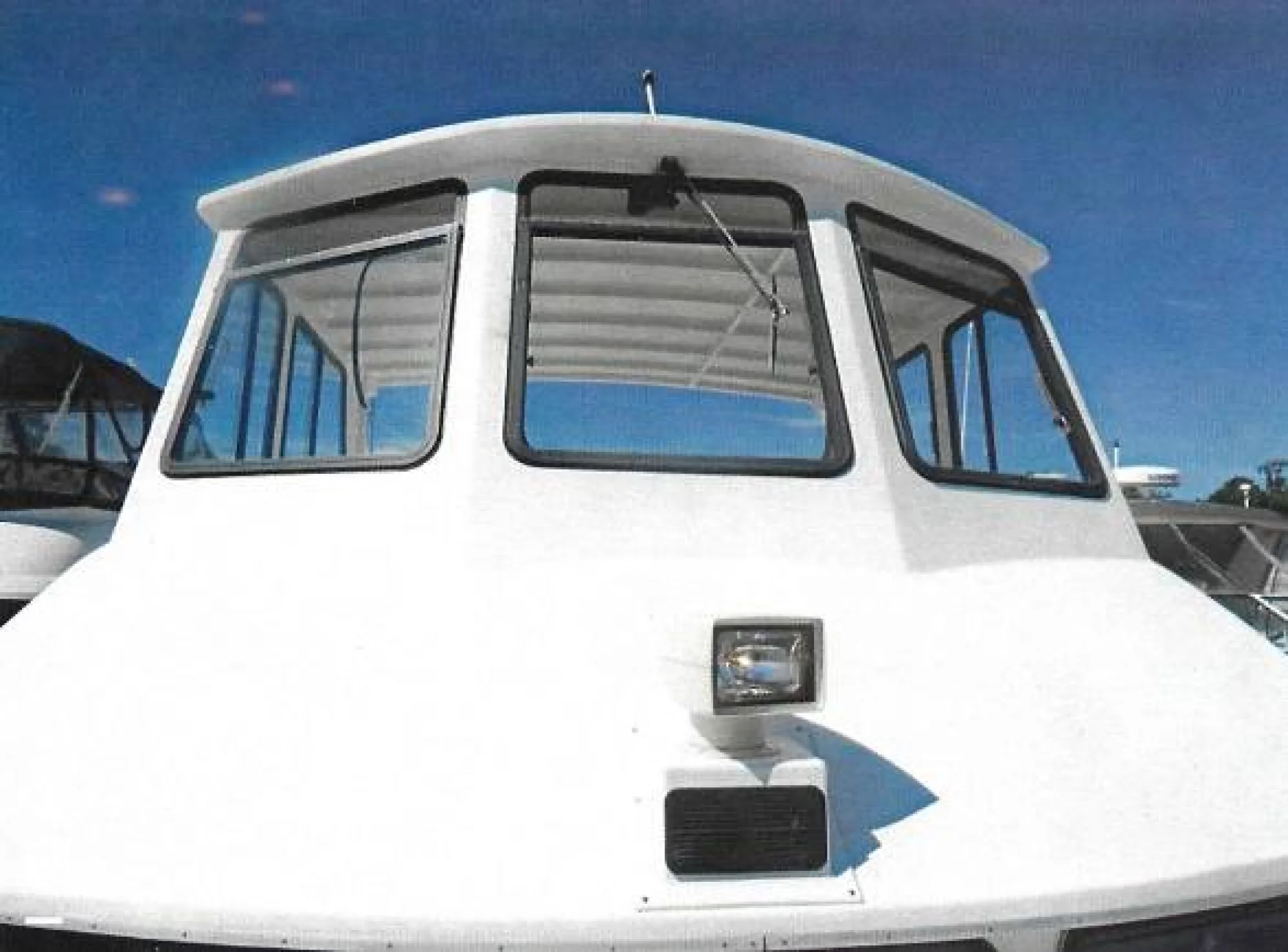 1996 Gibson 41 SPORT - Image 3