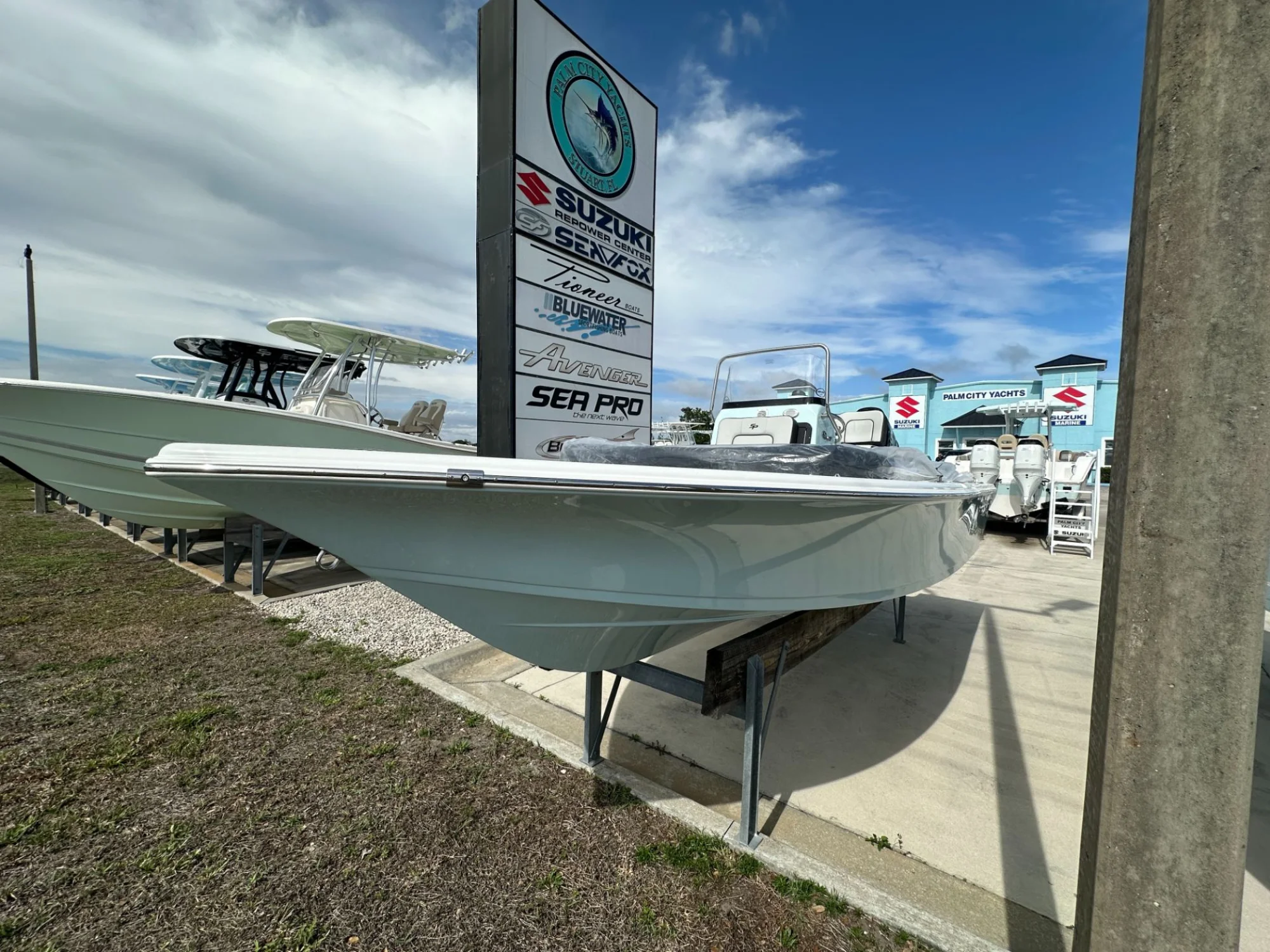 2026 Sea Pro 210 Bay - Image 2