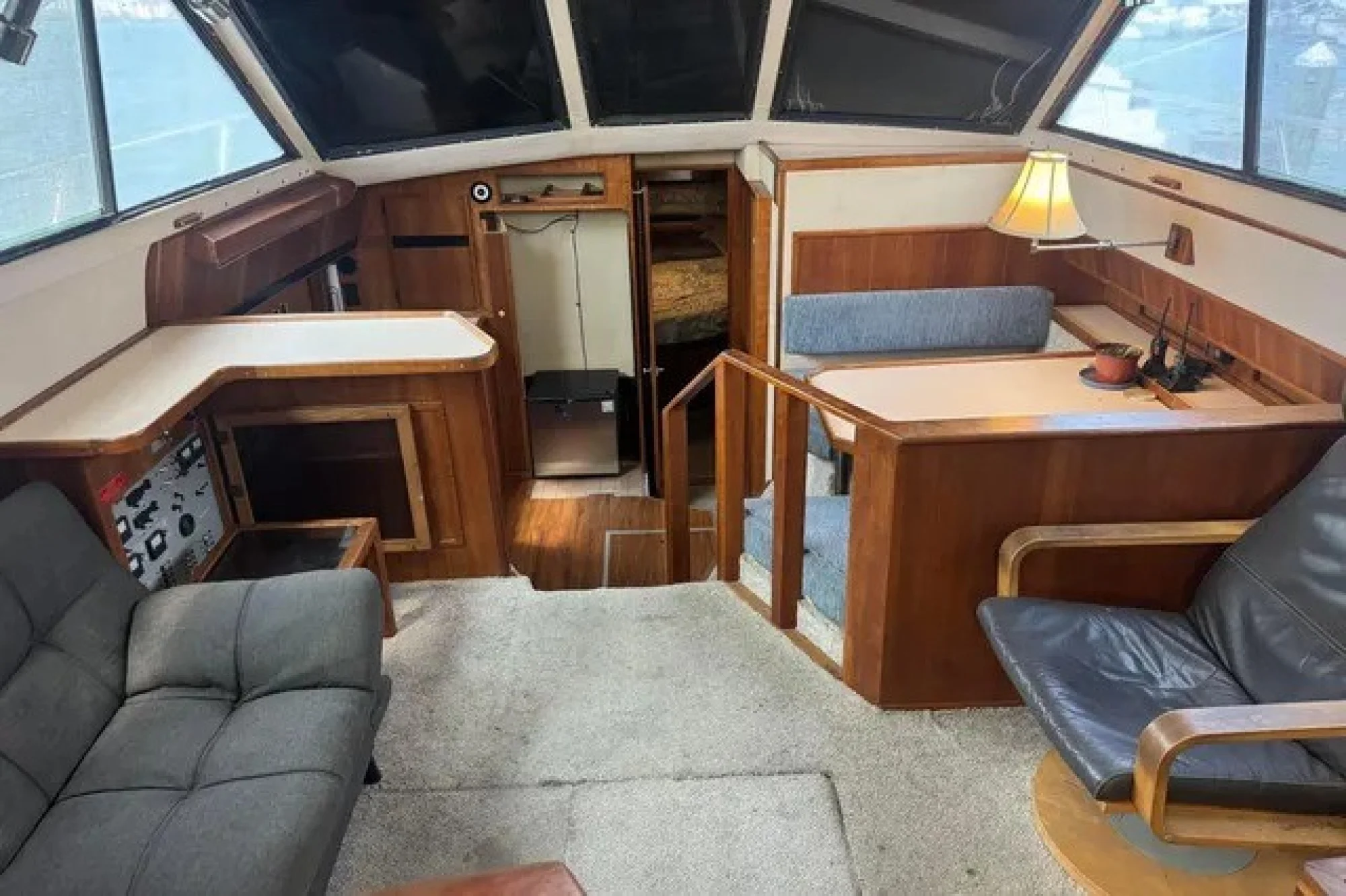 1989 Sea Ray 440 Aft Cabin - Image 5