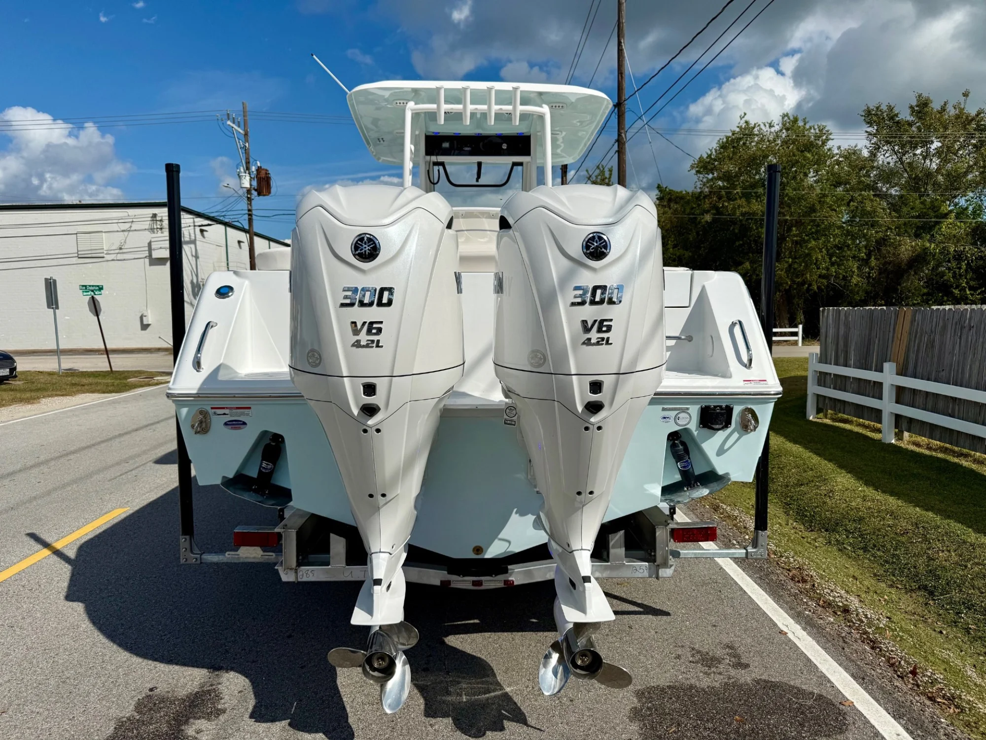 2026 Sea Hunt Ultra 285 Coffin Box - Image 3