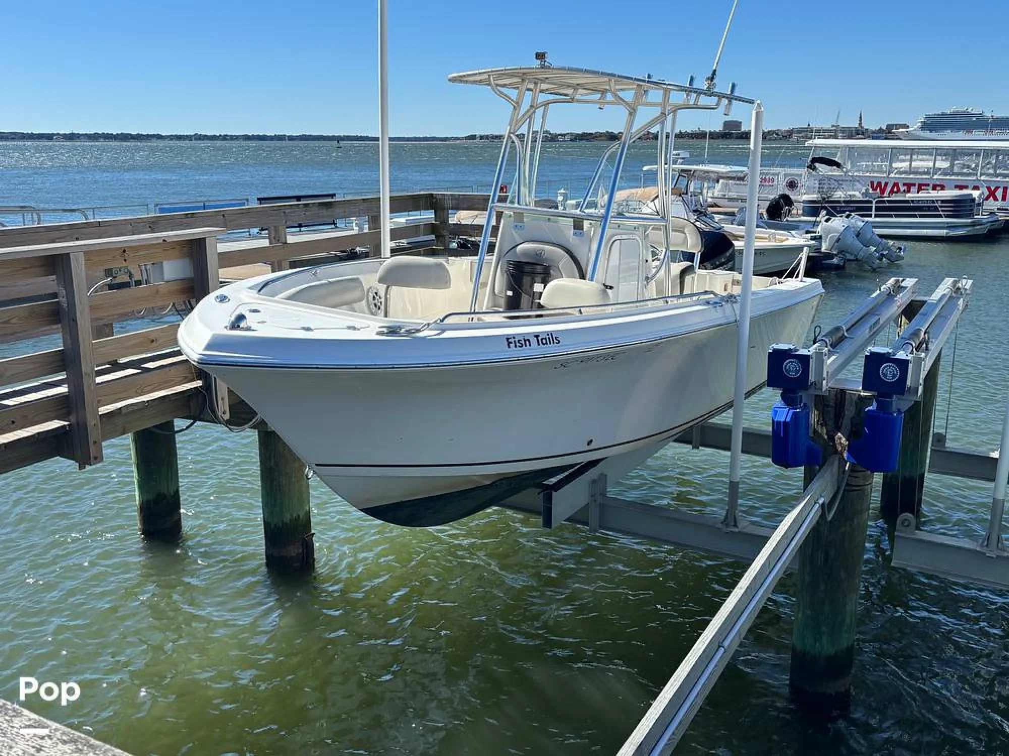 2023 Sailfish 220 CC - Image 3