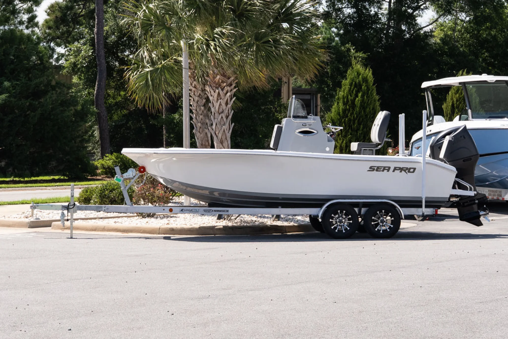 Sea Pro 202CC