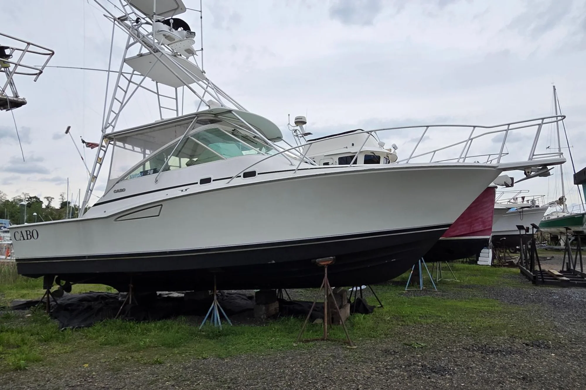 1999 Cabo 35 Express | 35ft