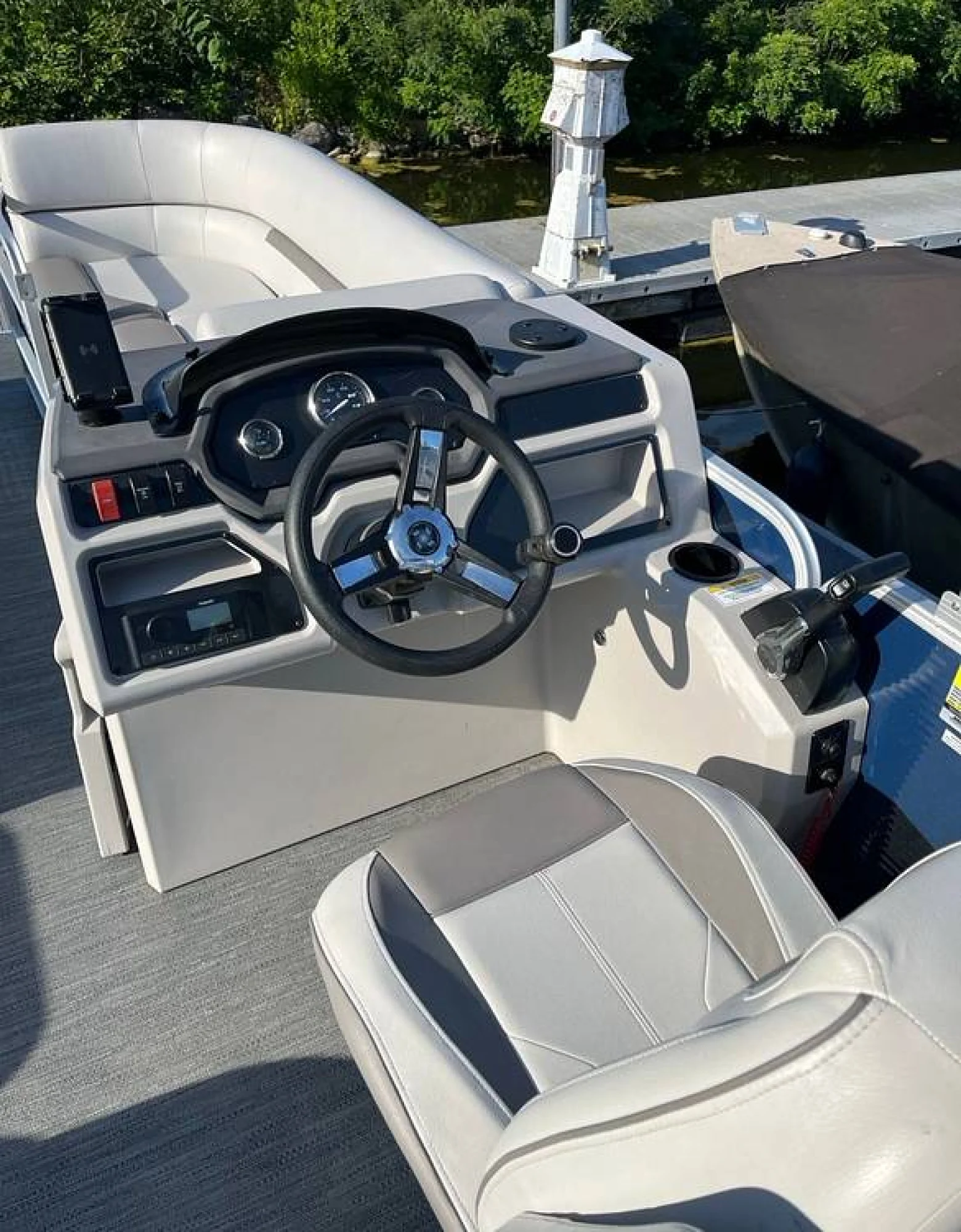2022 Godfrey Pontoon Sweetwater 2286 SBX - Image 3