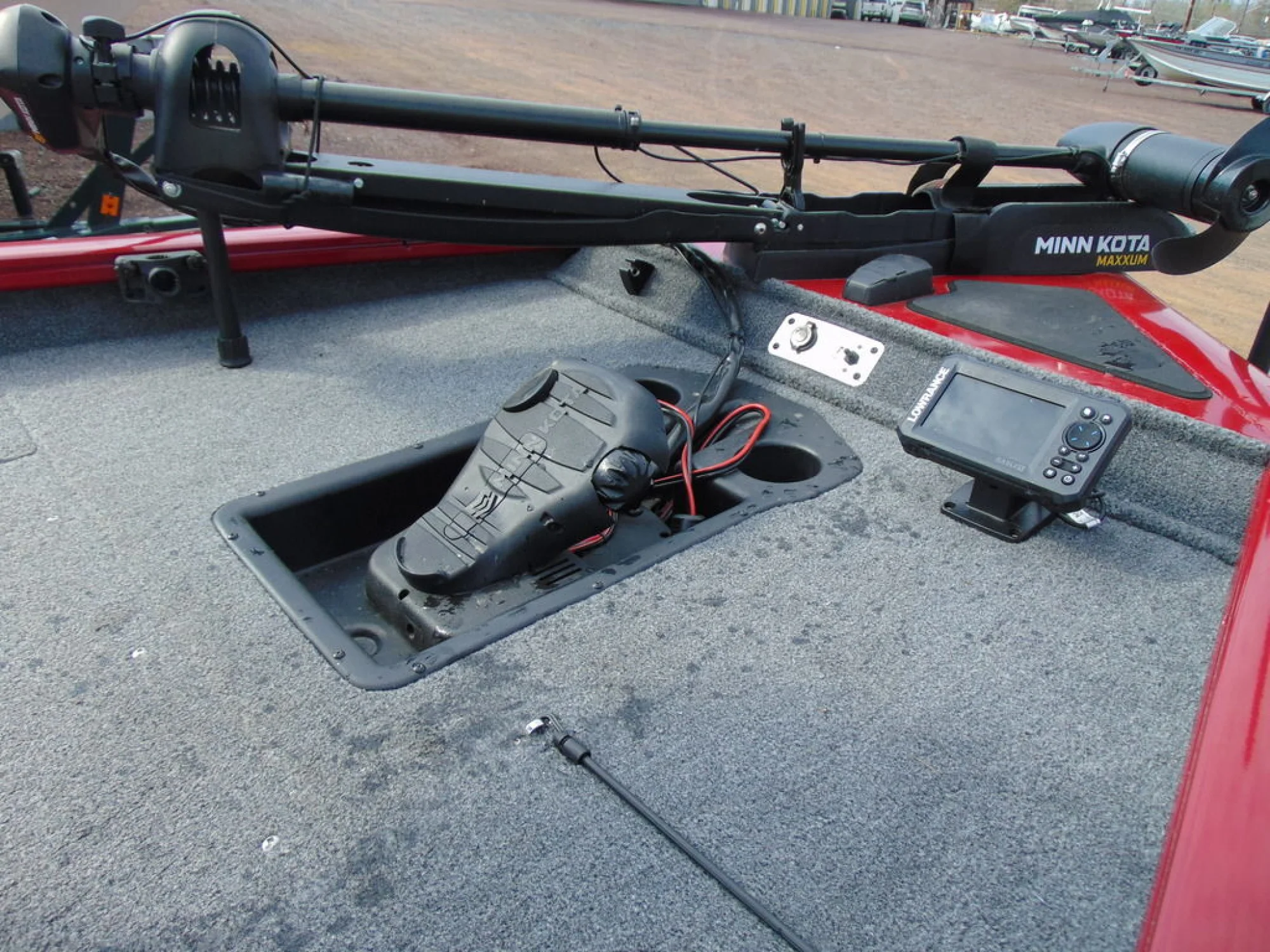 Tracker® Boats Pro Team™ 175 - Image 3