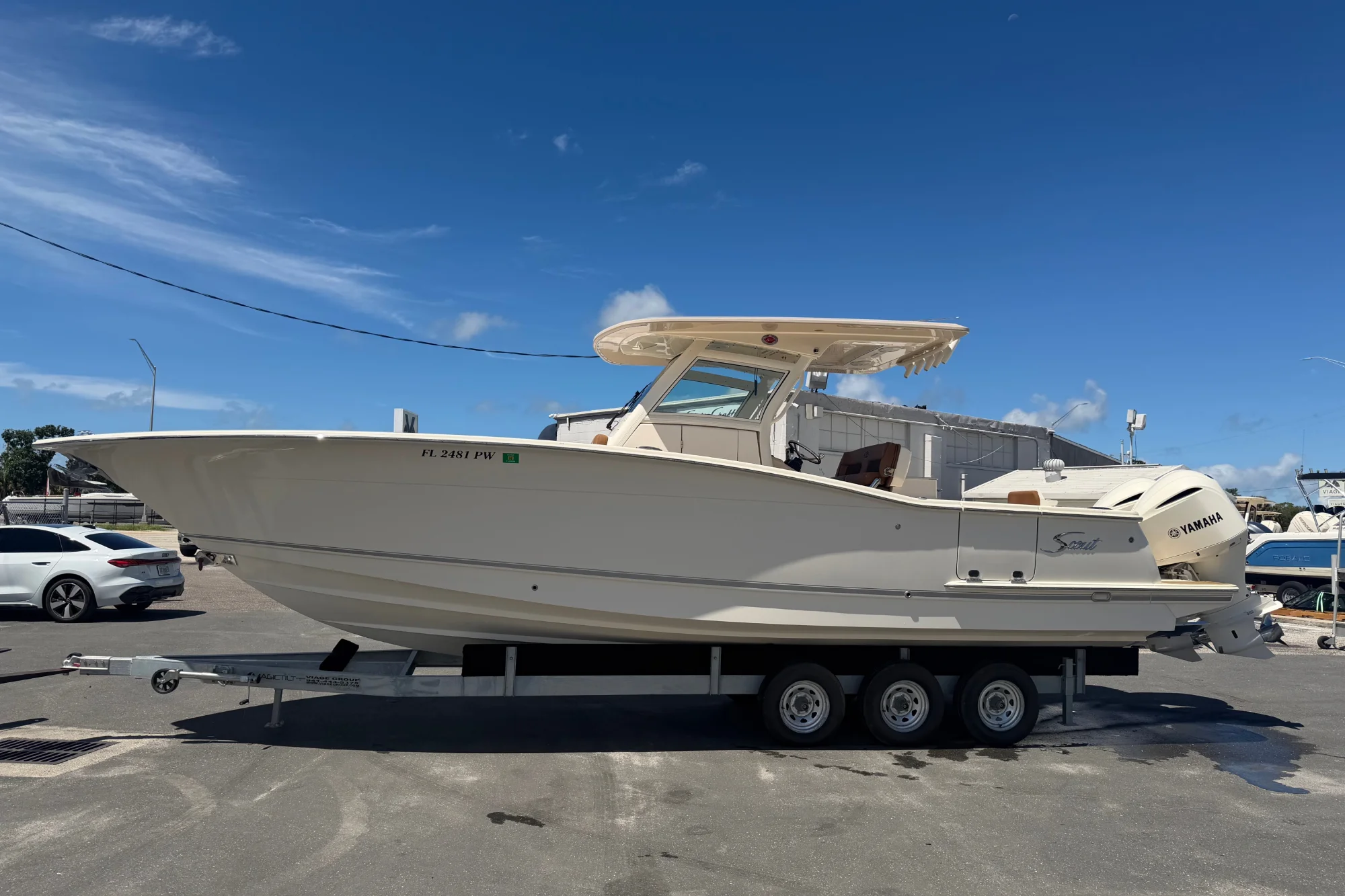 2015 Scout 320 LXF - Image 3