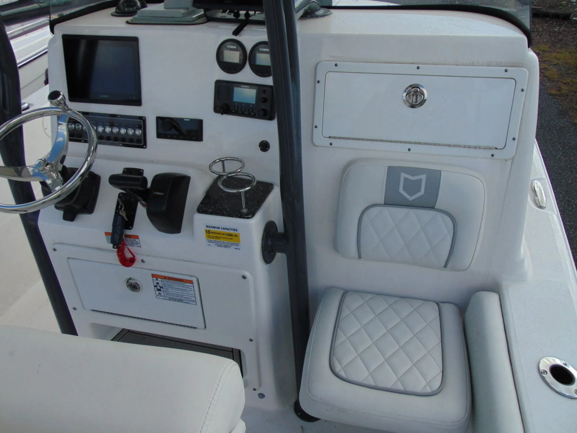 Sea Fox 248 Side Console - Image 5