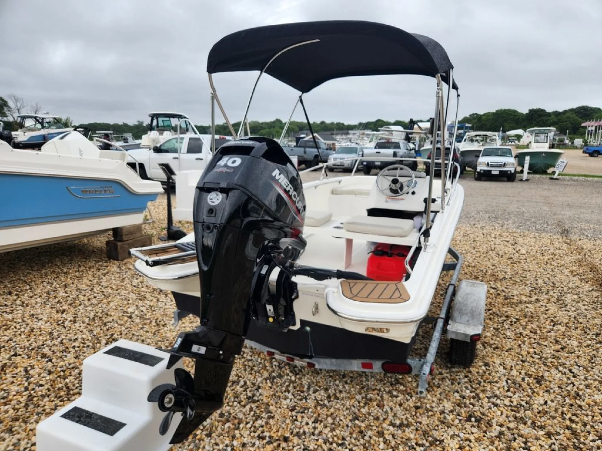 Boston Whaler 130 Super Sport - Image 4