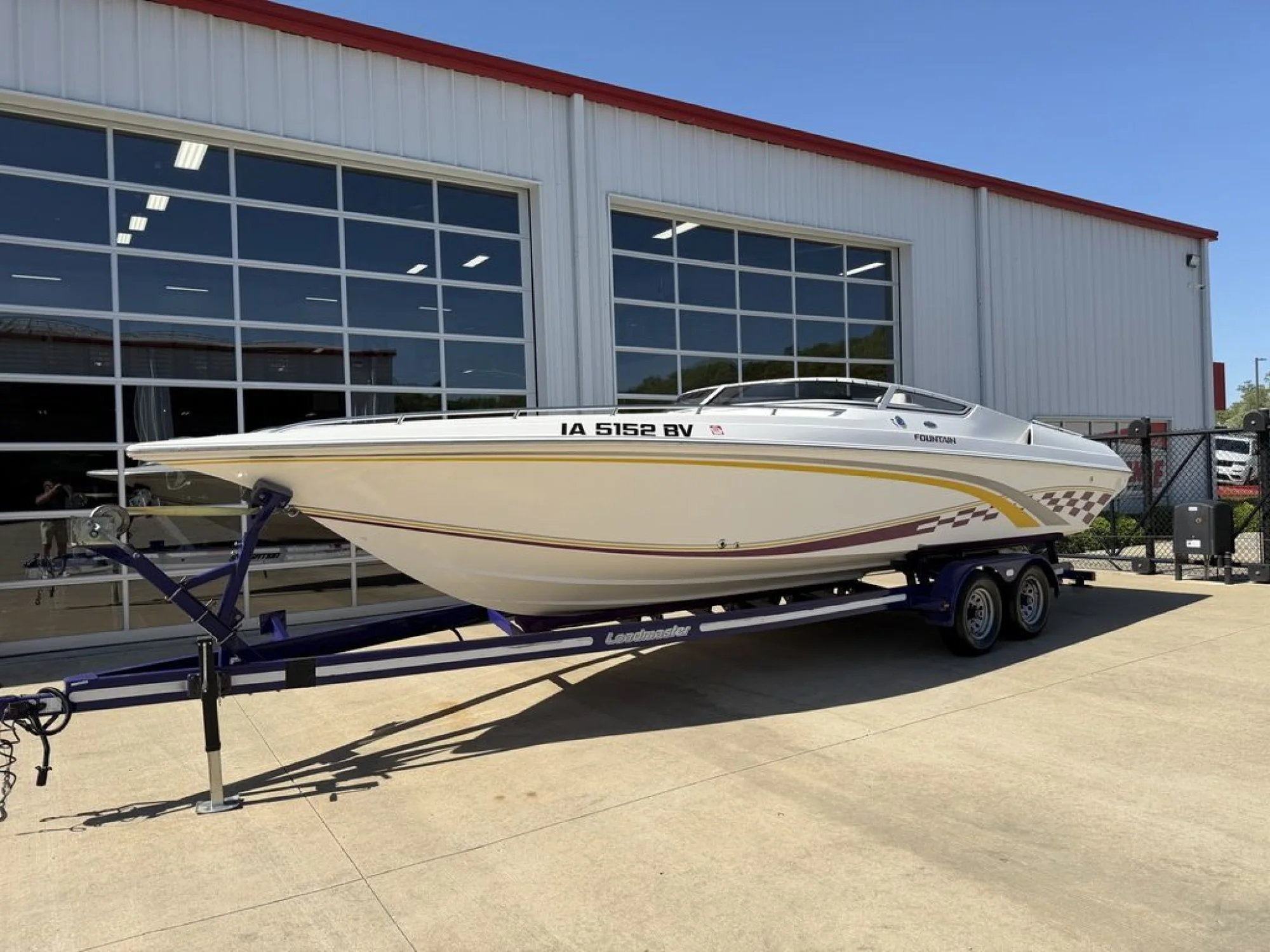 Fountain 29 Fever - Image 5