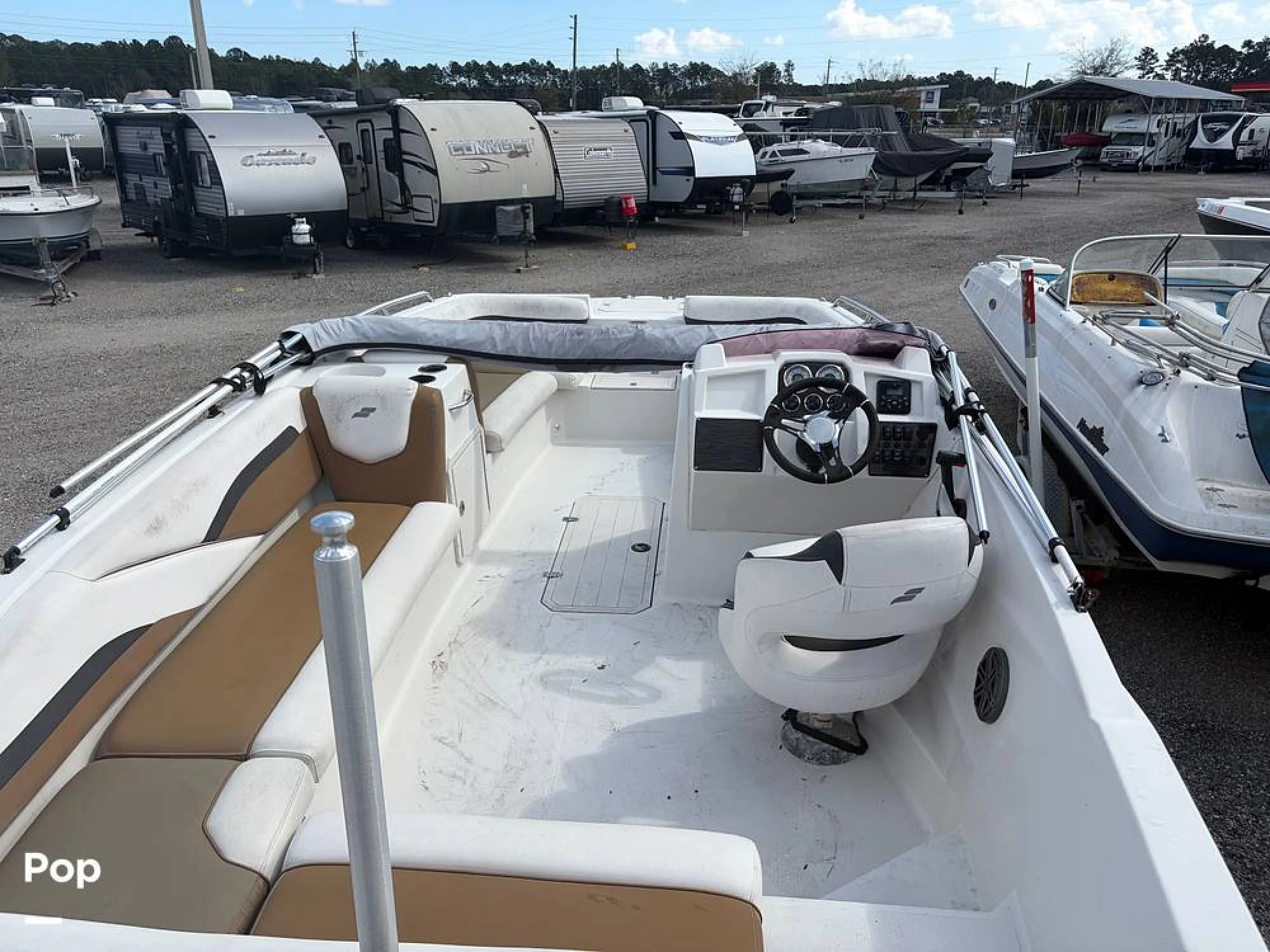 2021 Starcraft SVX 211 - Image 4