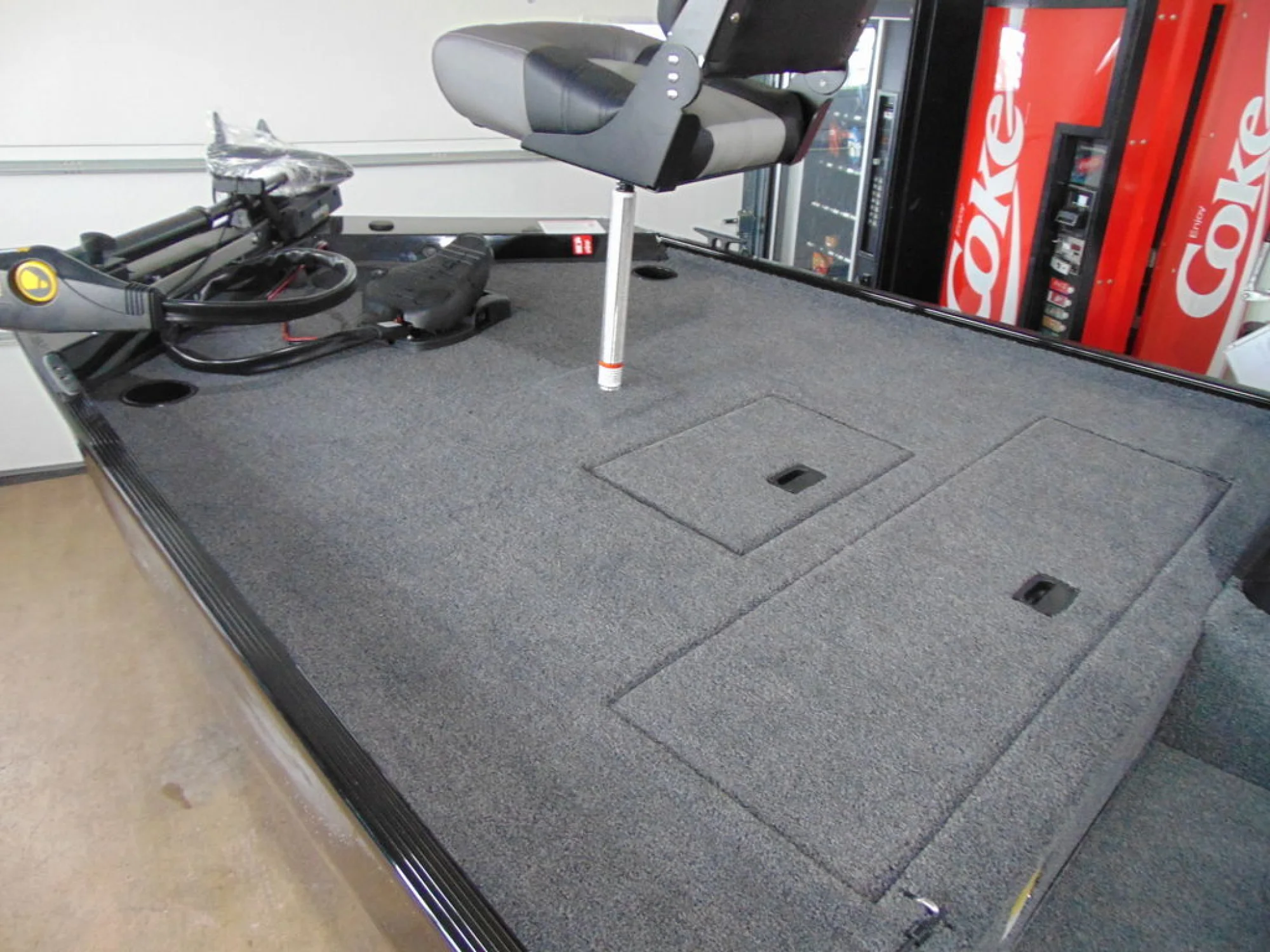 Crestliner 1600 Storm - Image 4