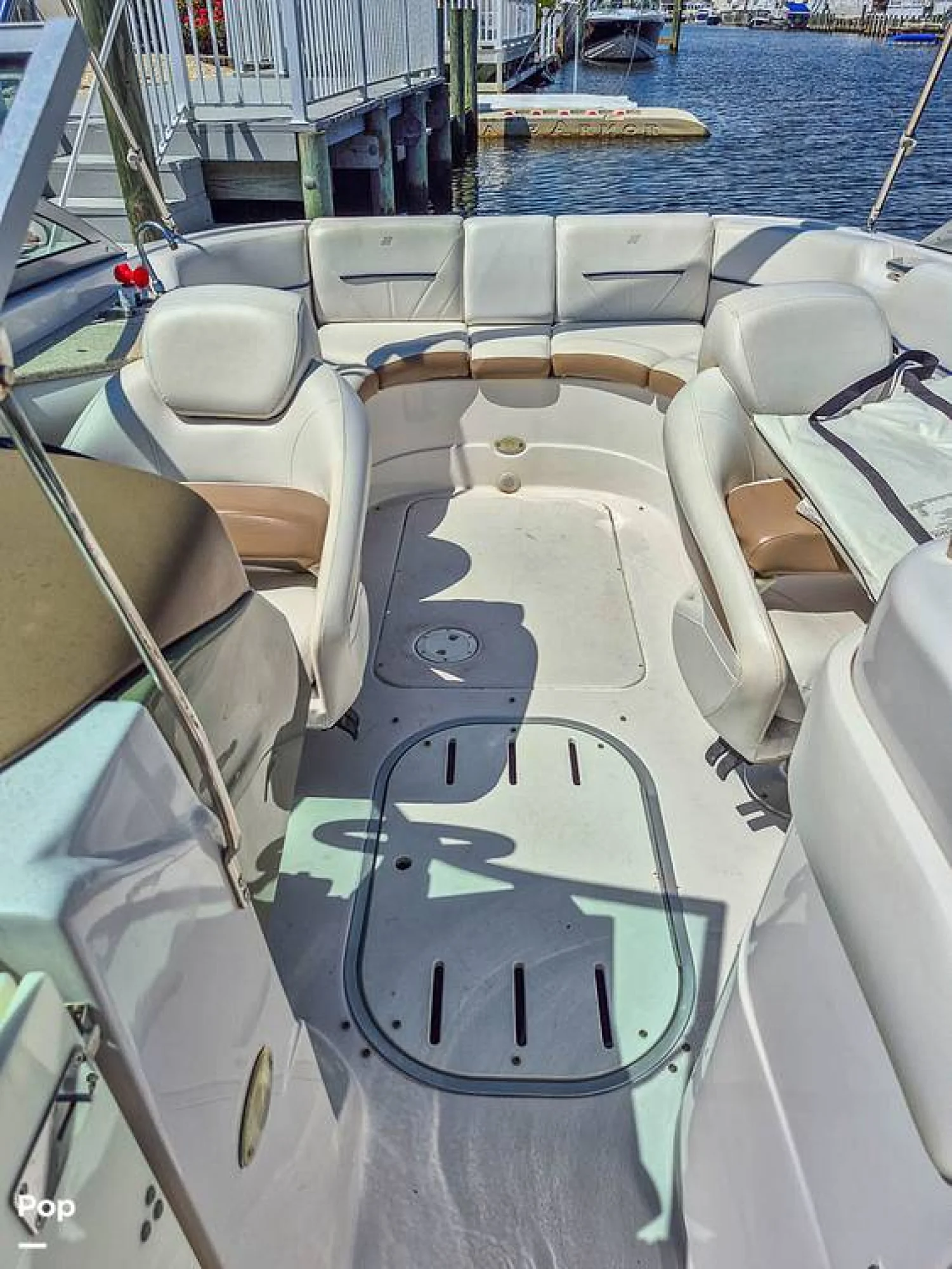 2009 Four Winns H240 - Image 5