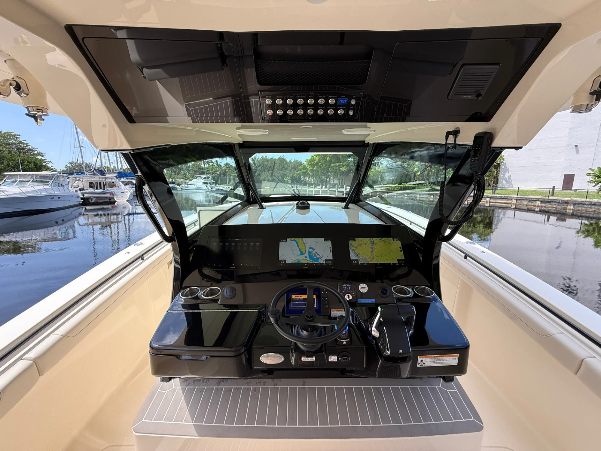 2026 Scout 425 LXF - Image 2