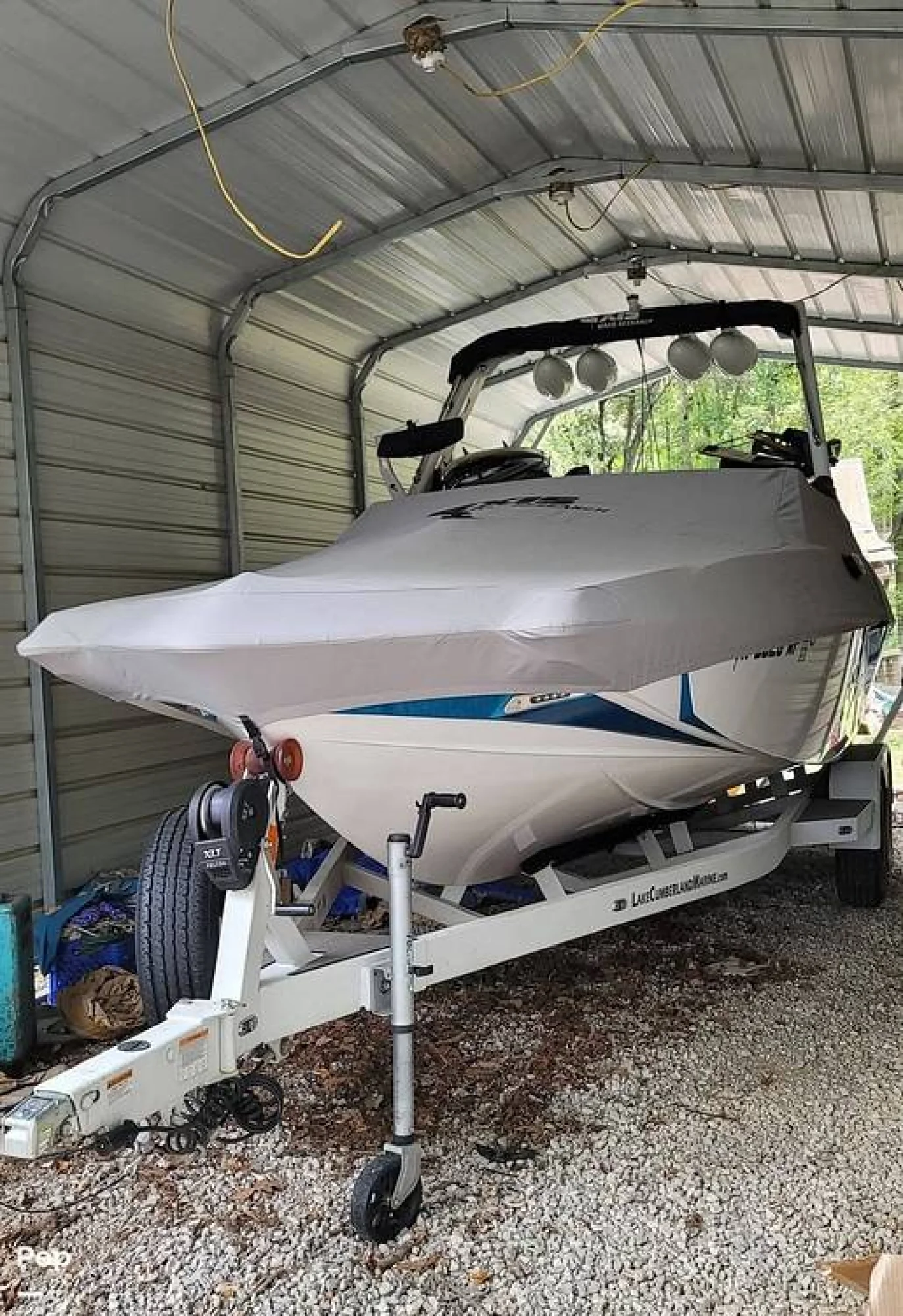 2018 Axis A22 - Image 3
