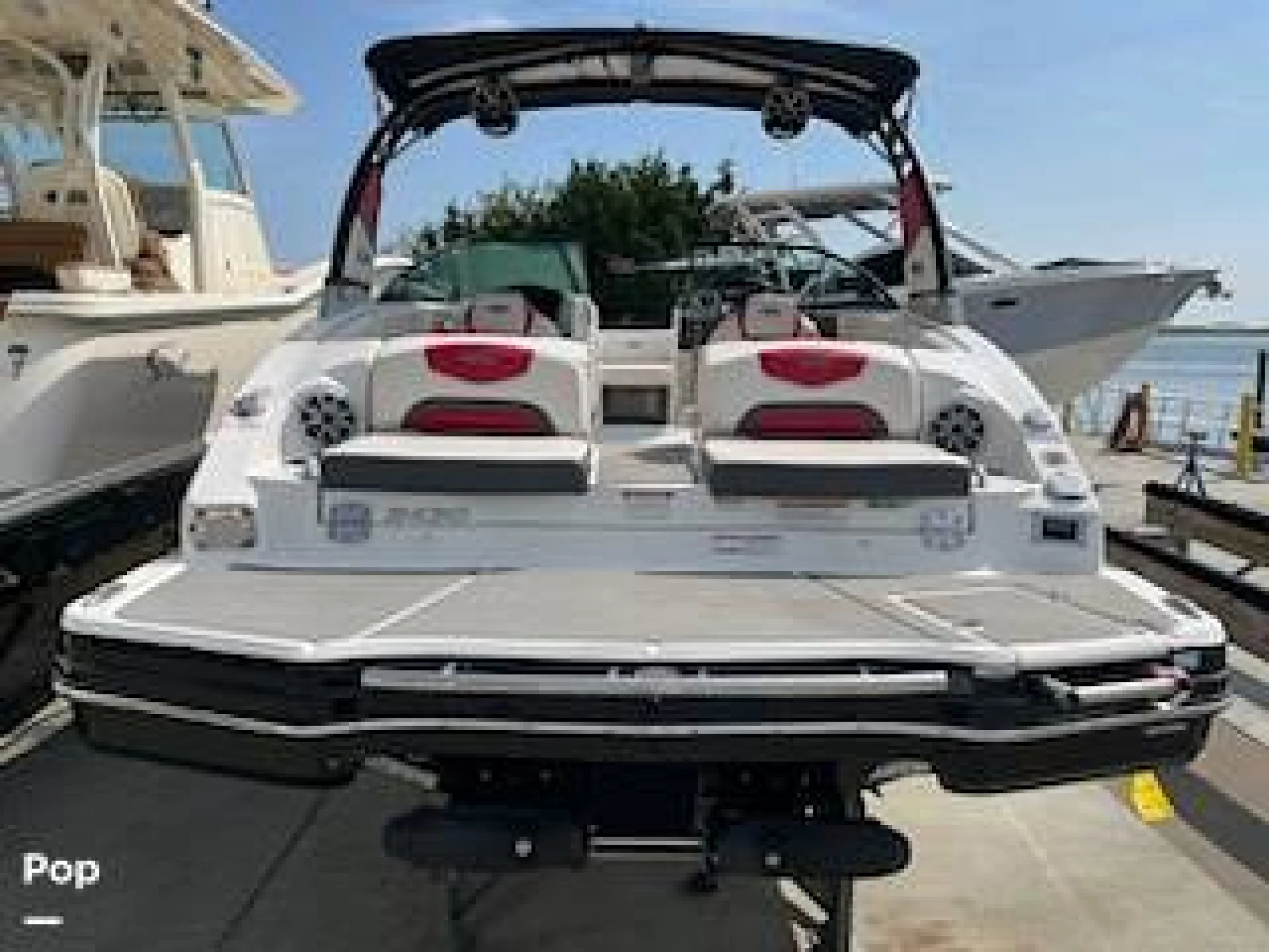 2017 Chaparral 243 Vortex VRX - Image 2