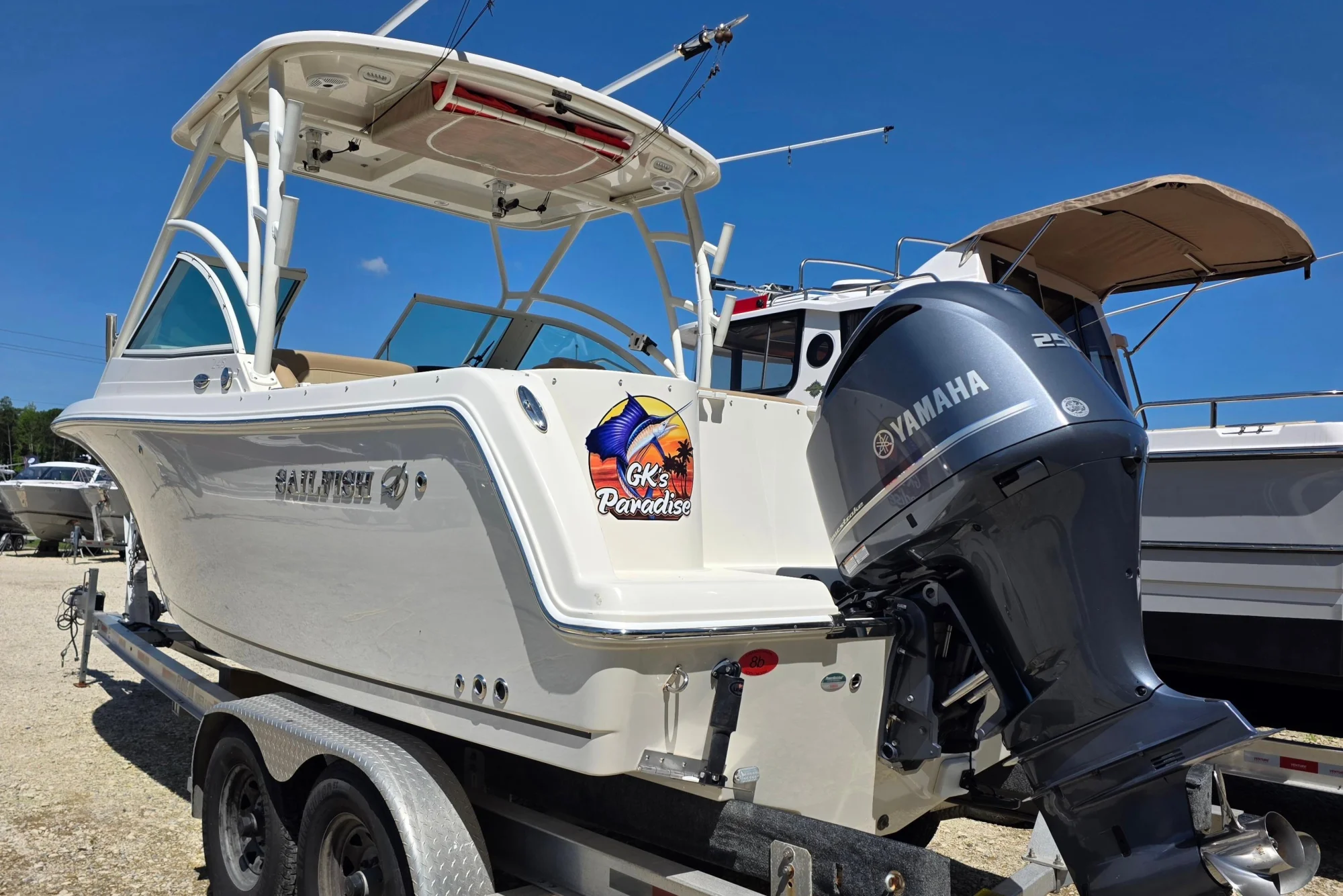 2018 Sailfish 245 DC - Image 3