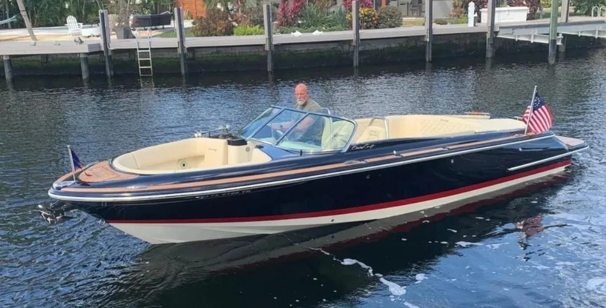 2023 Chris Craft Launch 27
