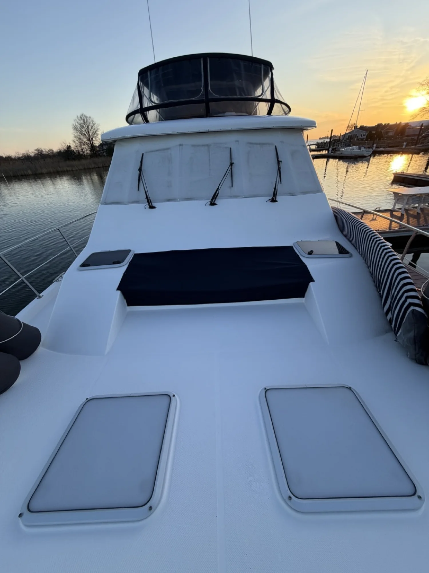 1999 Bayliner 4788 - Image 5