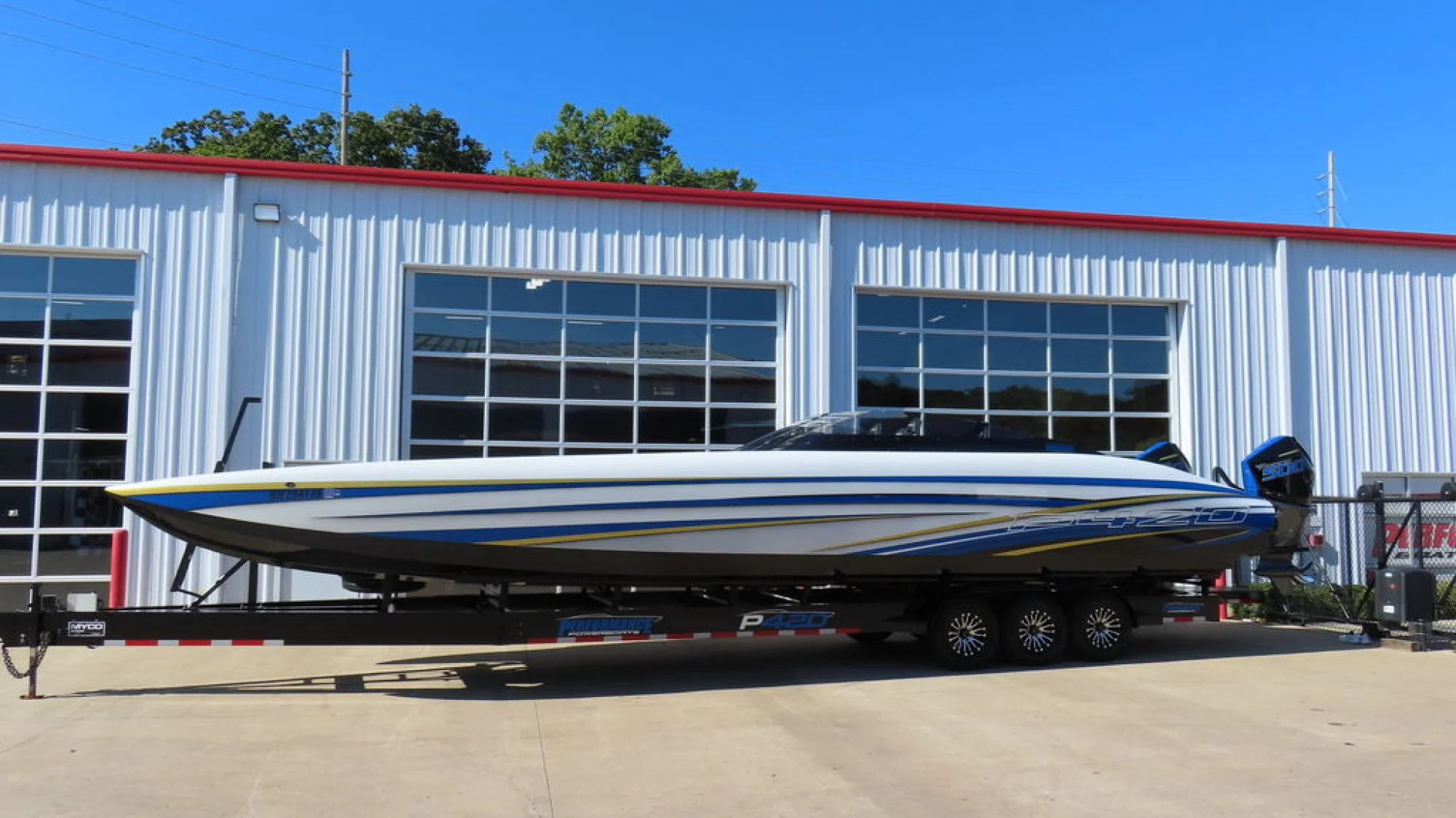 Performance Powerboats P420 - Image 2