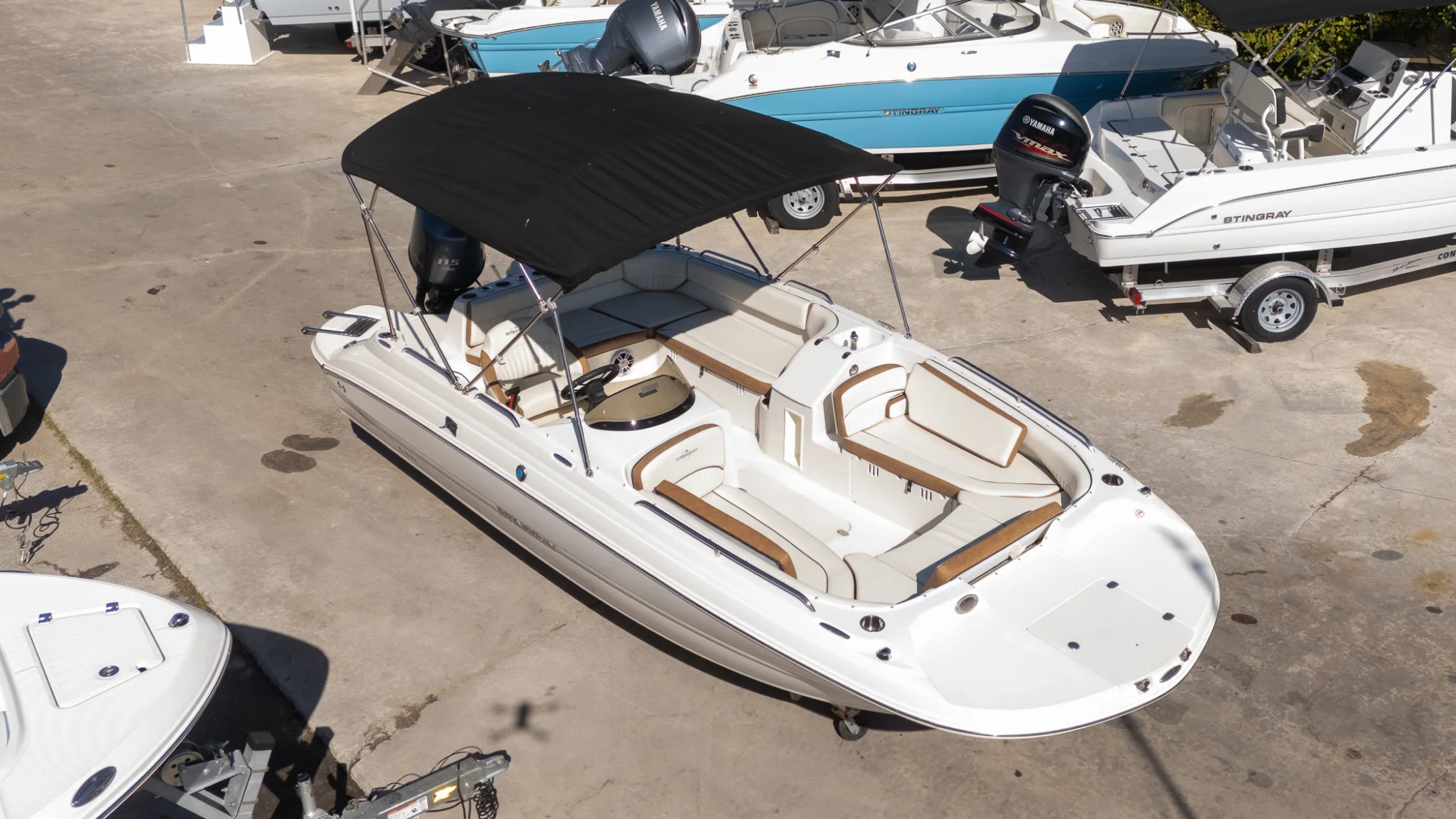 2024 STINGRAY 192SC - Image 2