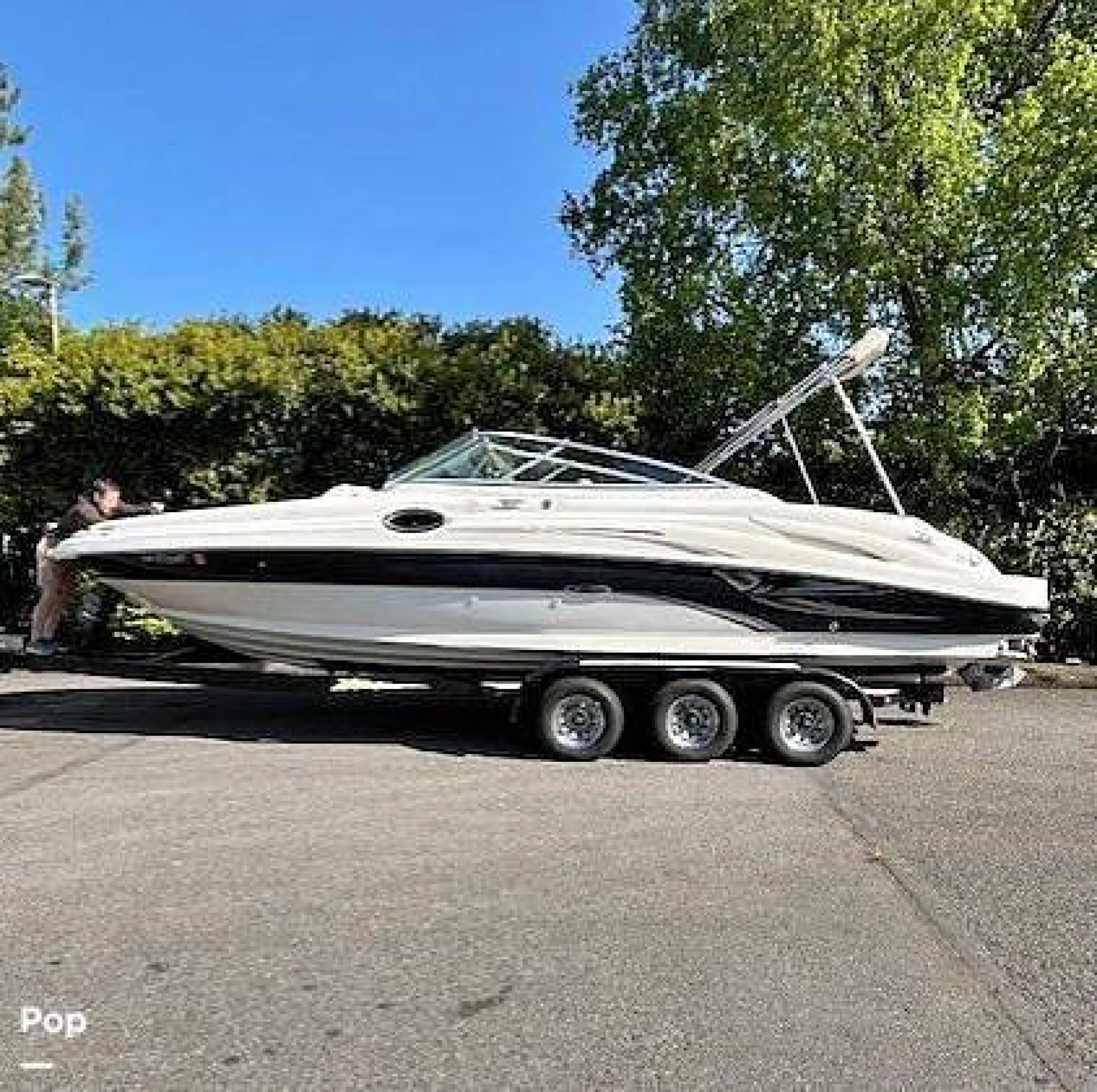 2002 Sea Ray 270 Sundeck - Main Image